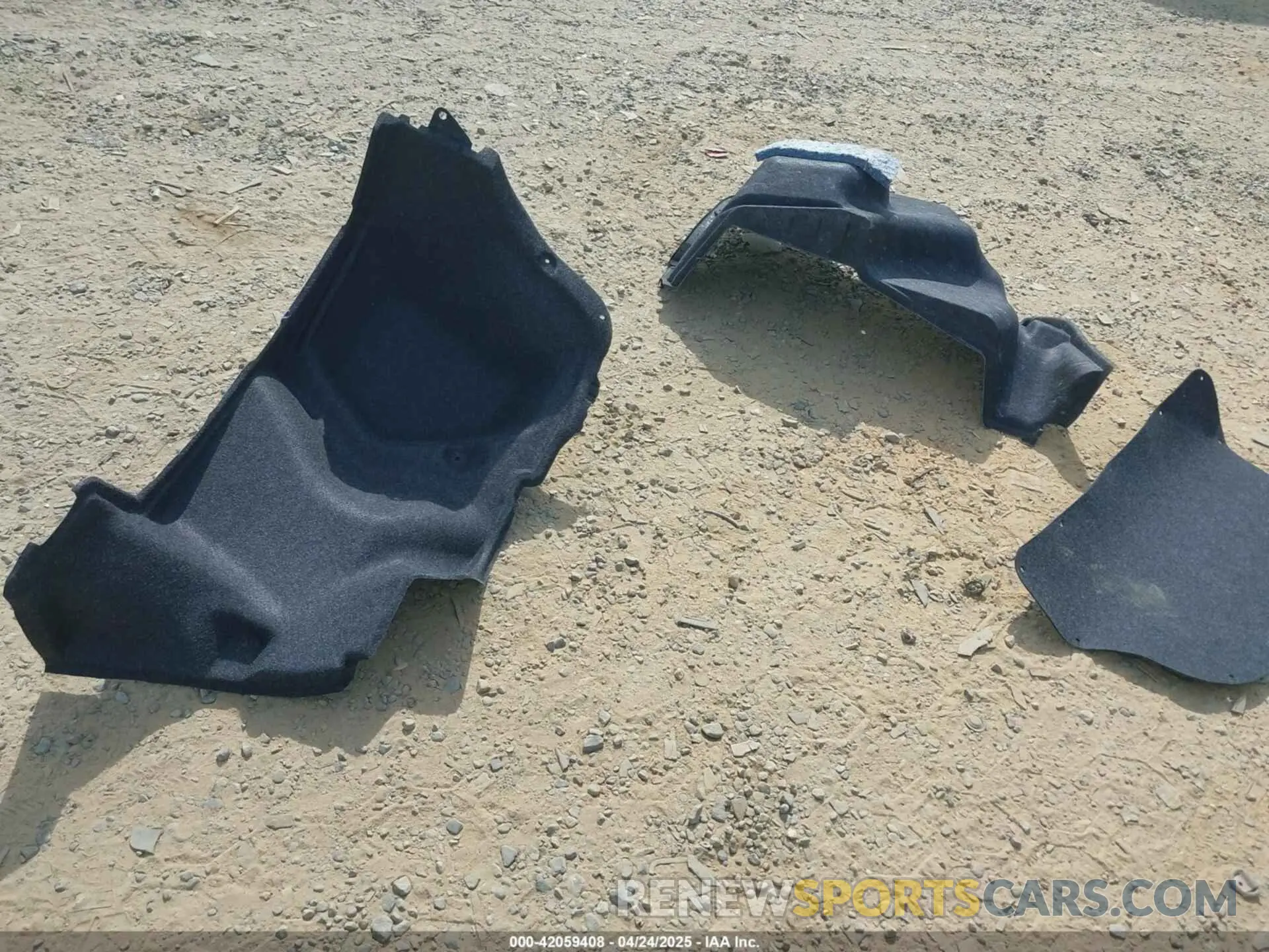 12 Photograph of a damaged car 2T1BURHE3KC160691 TOYOTA COROLLA 2019