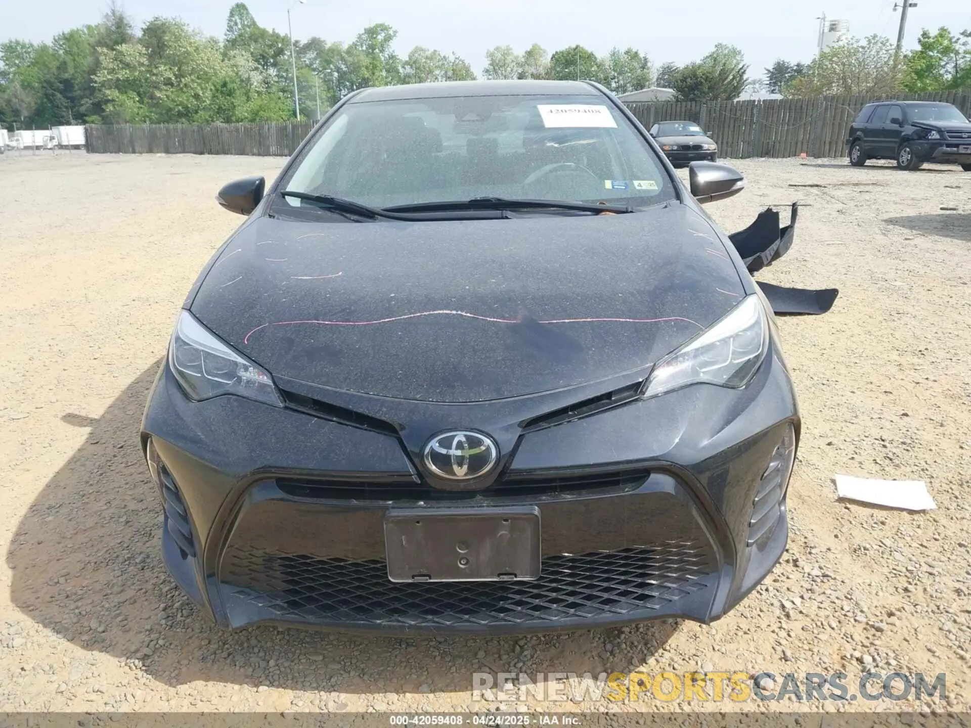 13 Photograph of a damaged car 2T1BURHE3KC160691 TOYOTA COROLLA 2019