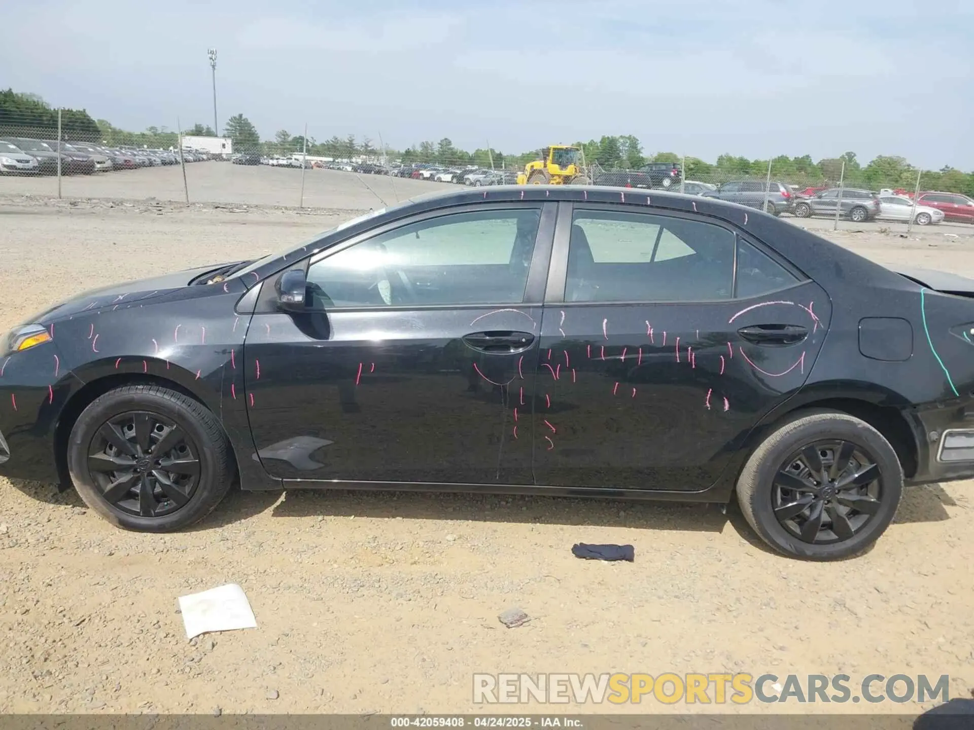 15 Photograph of a damaged car 2T1BURHE3KC160691 TOYOTA COROLLA 2019