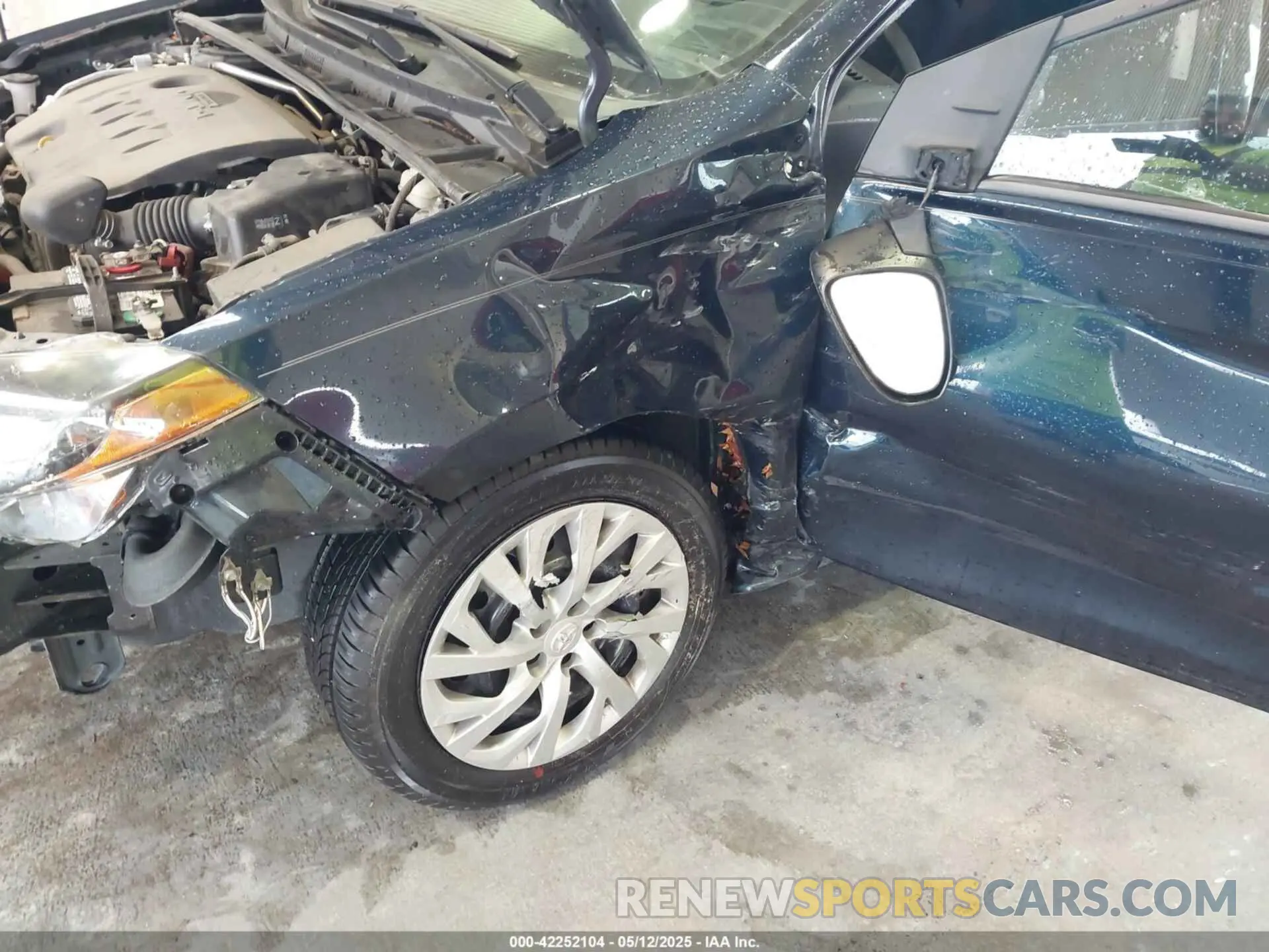 6 Photograph of a damaged car 2T1BURHE3KC161159 TOYOTA COROLLA 2019