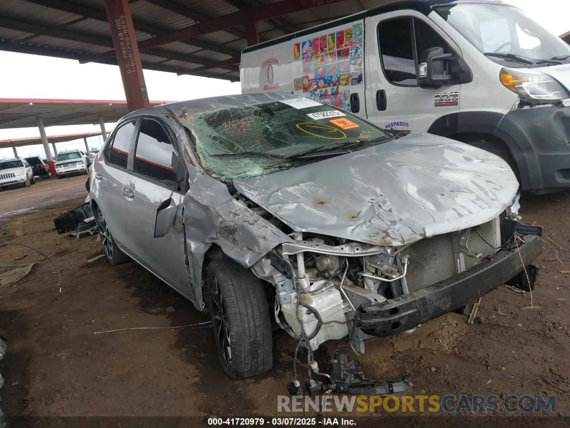 1 Photograph of a damaged car 2T1BURHE3KC164255 TOYOTA COROLLA 2019