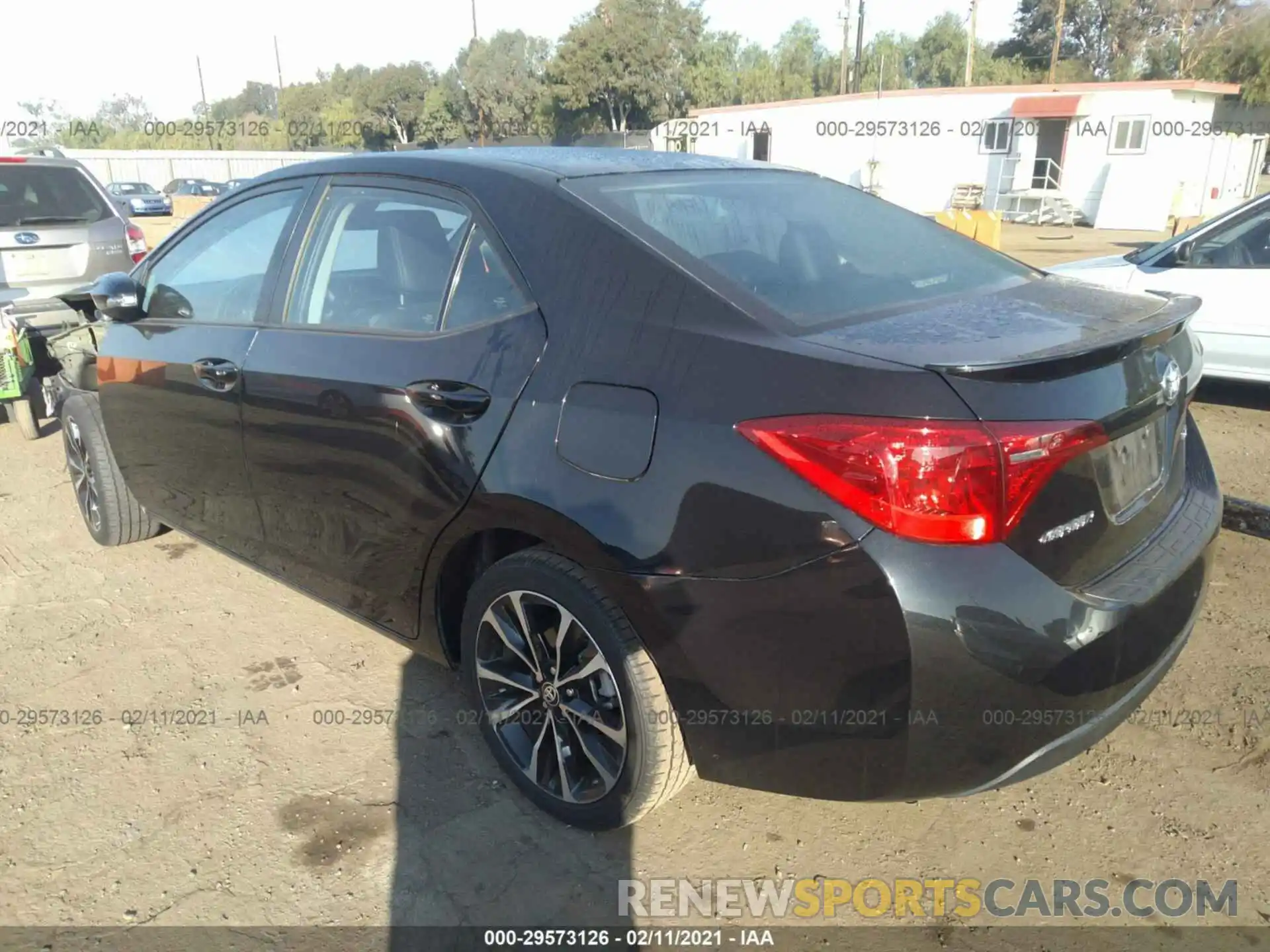 3 Photograph of a damaged car 2T1BURHE3KC164790 TOYOTA COROLLA 2019