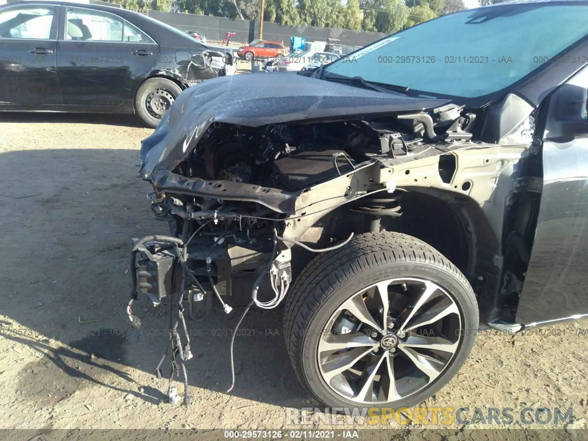 6 Photograph of a damaged car 2T1BURHE3KC164790 TOYOTA COROLLA 2019