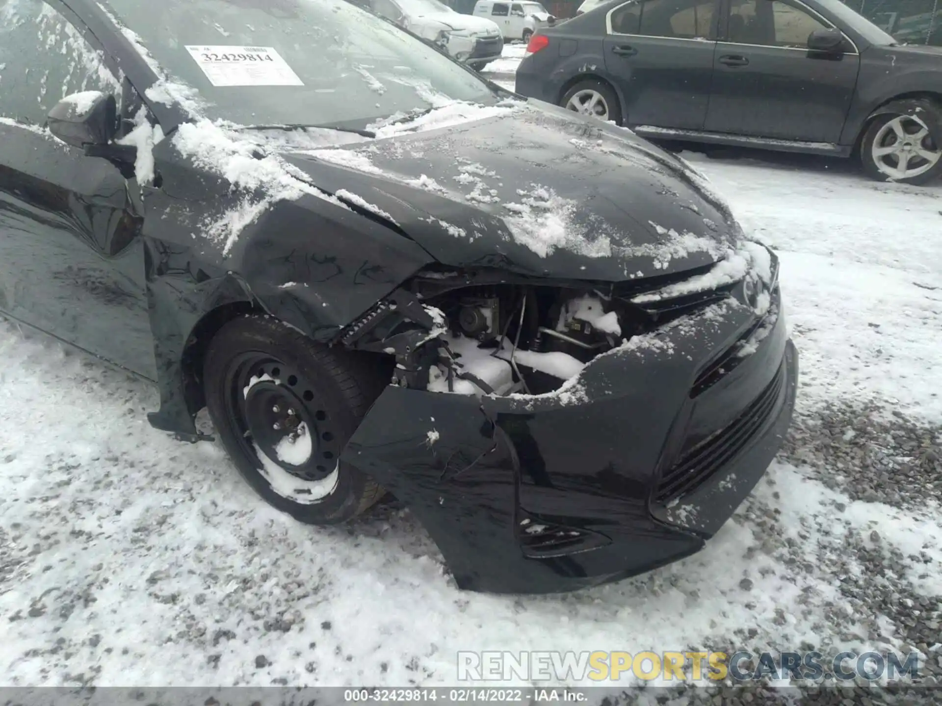 6 Photograph of a damaged car 2T1BURHE3KC165003 TOYOTA COROLLA 2019