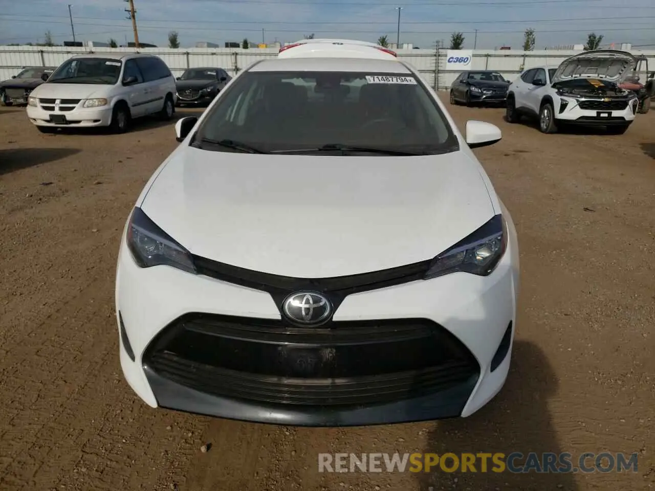 5 Photograph of a damaged car 2T1BURHE3KC166989 TOYOTA COROLLA 2019