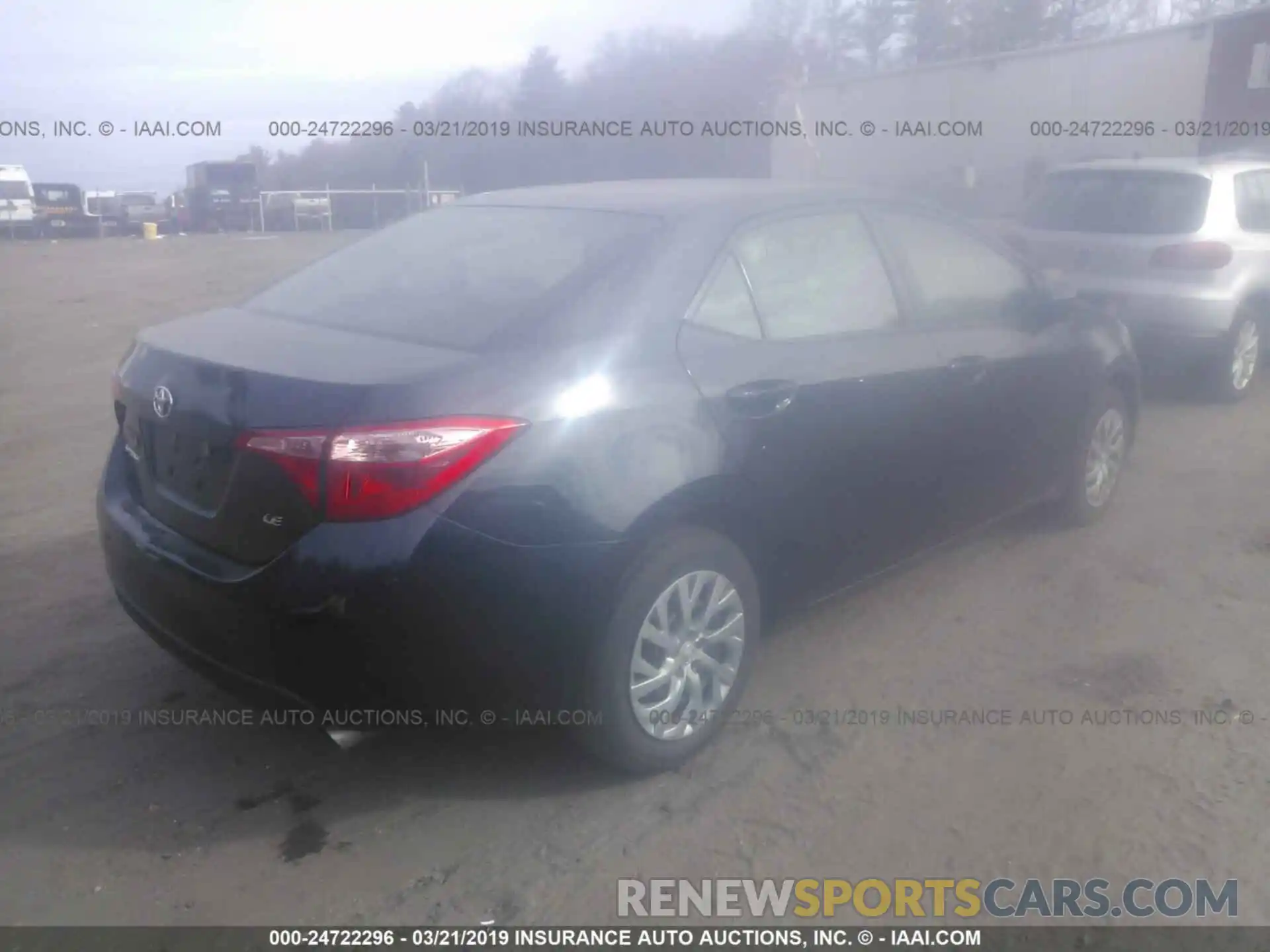 4 Photograph of a damaged car 2T1BURHE3KC168211 TOYOTA COROLLA 2019