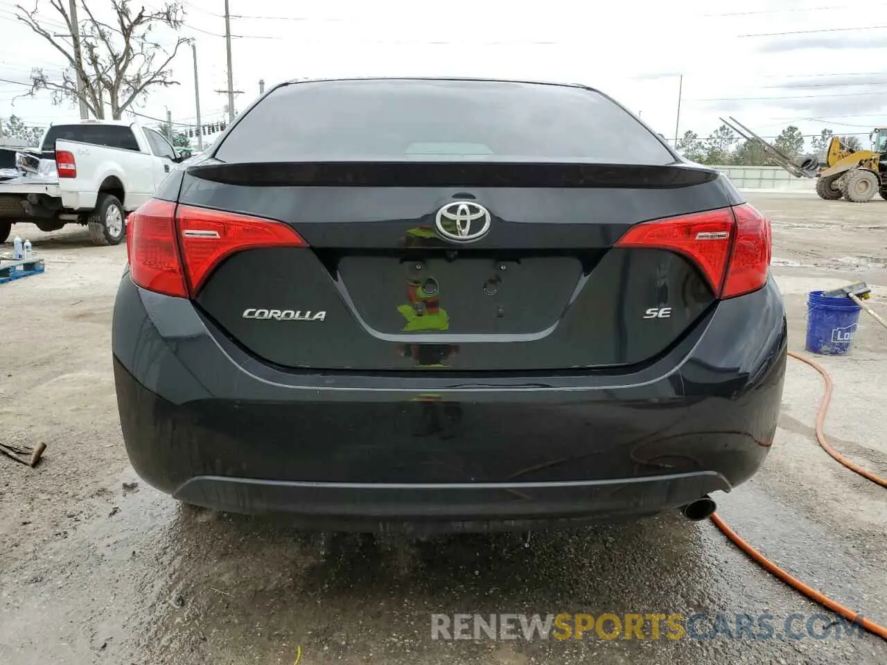 6 Photograph of a damaged car 2T1BURHE3KC168385 TOYOTA COROLLA 2019