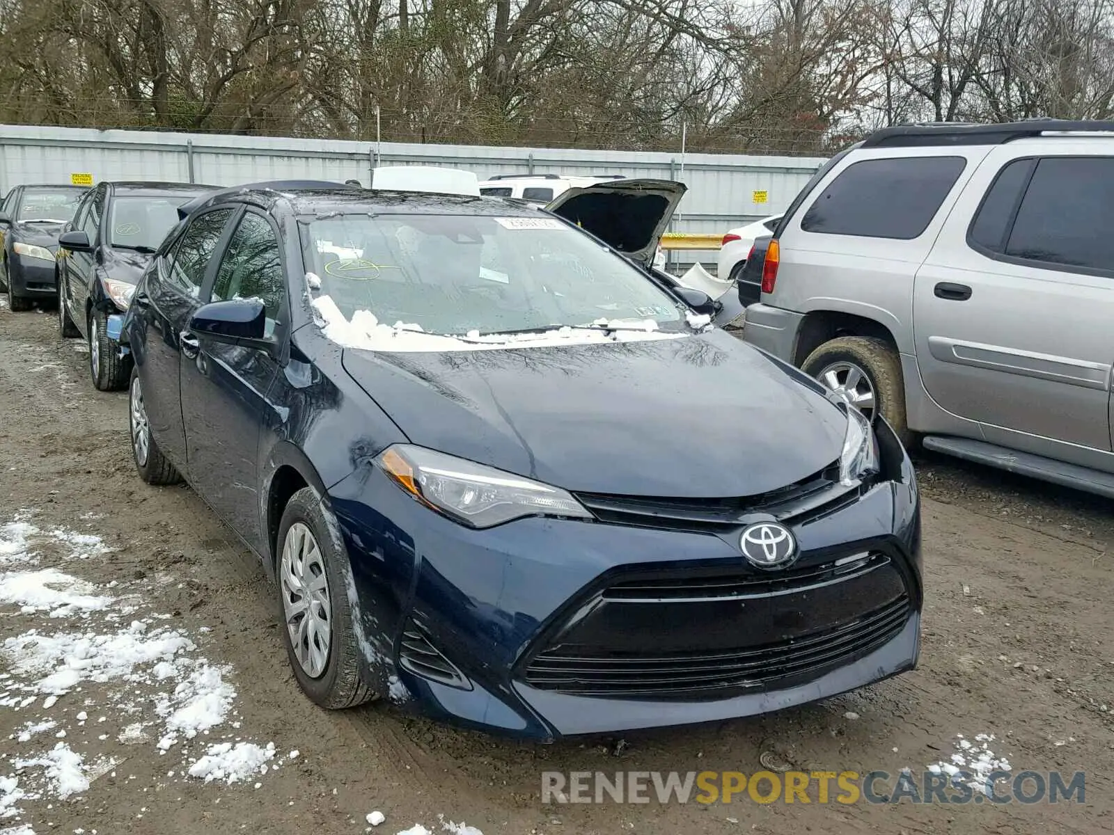 1 Photograph of a damaged car 2T1BURHE3KC173909 TOYOTA COROLLA 2019