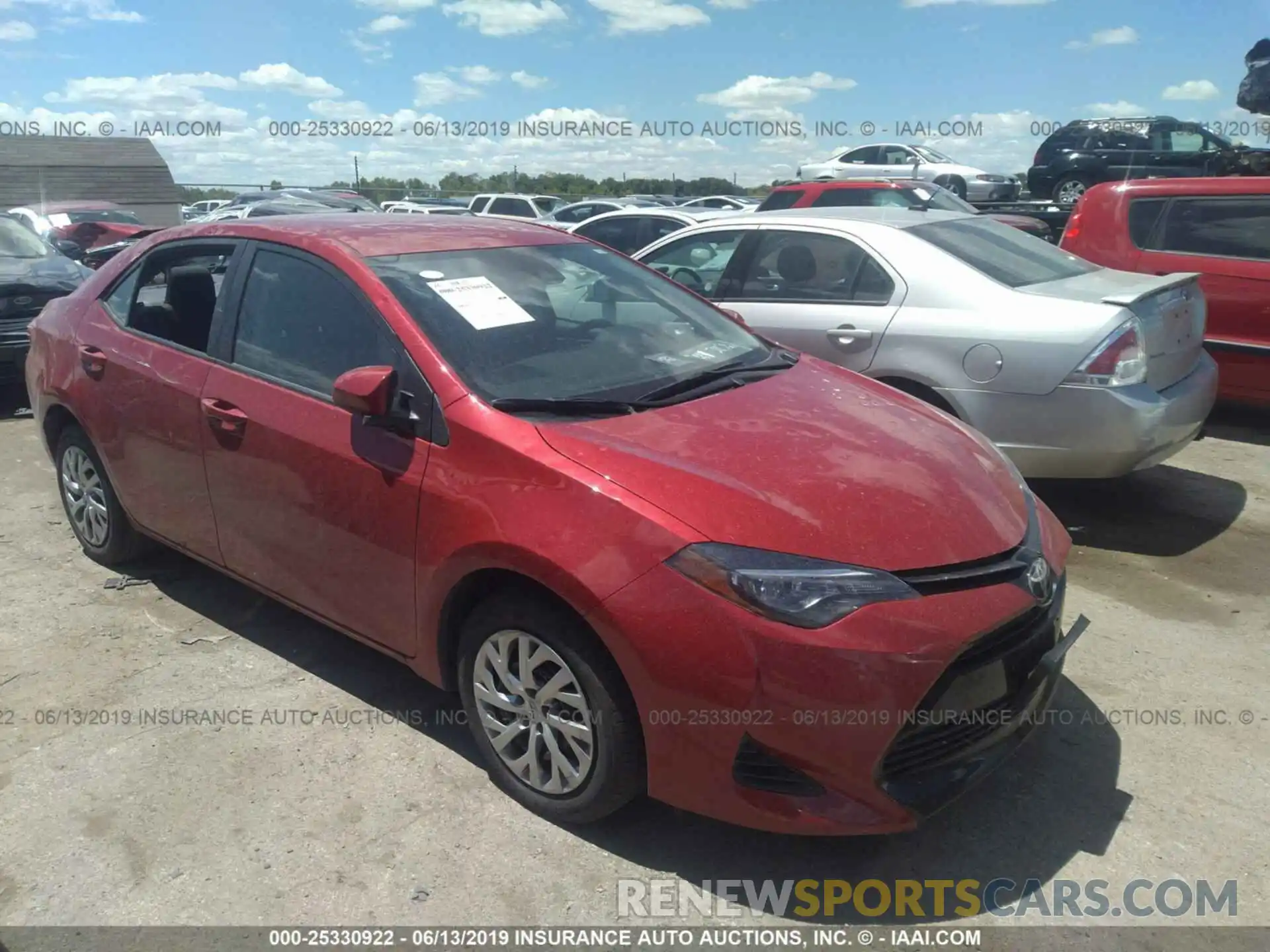 1 Photograph of a damaged car 2T1BURHE3KC176681 TOYOTA COROLLA 2019