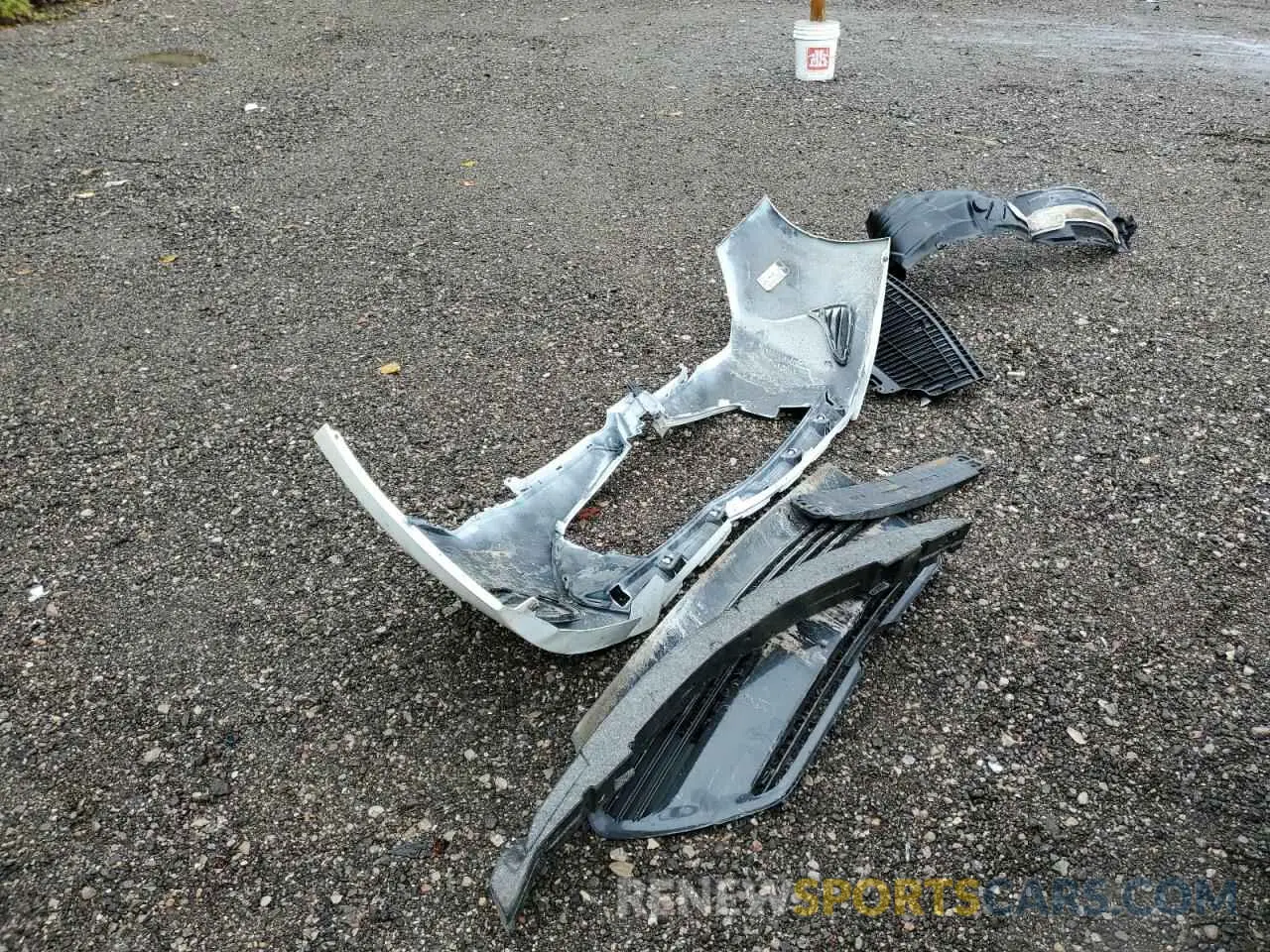 12 Photograph of a damaged car 2T1BURHE3KC192413 TOYOTA COROLLA 2019