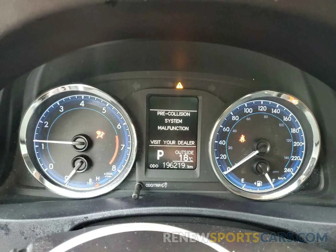 9 Photograph of a damaged car 2T1BURHE3KC192413 TOYOTA COROLLA 2019