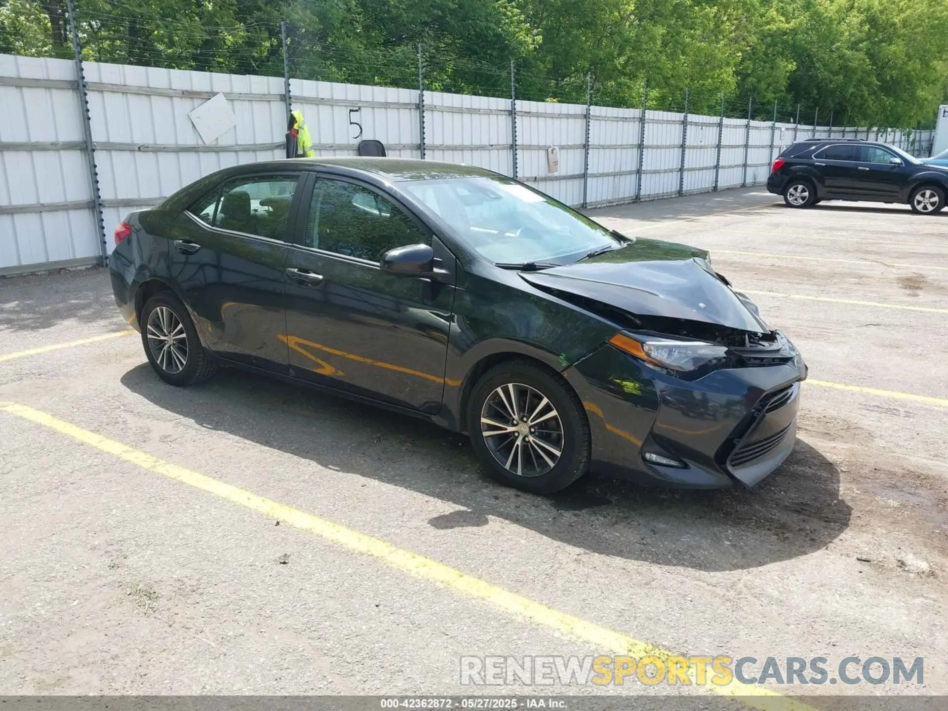 1 Photograph of a damaged car 2T1BURHE3KC199300 TOYOTA COROLLA 2019