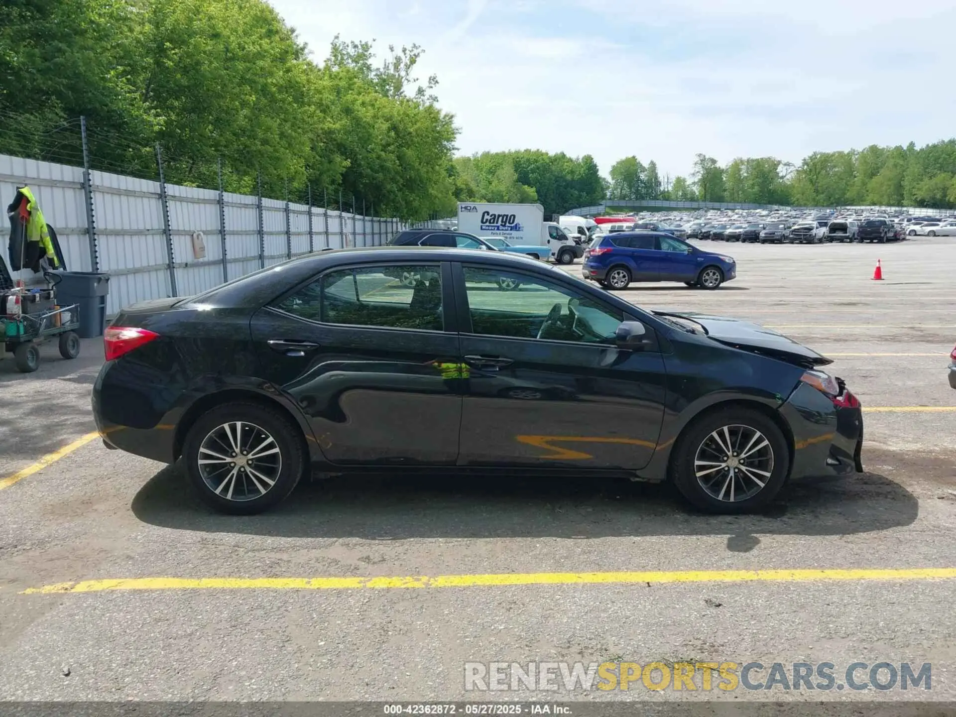 13 Photograph of a damaged car 2T1BURHE3KC199300 TOYOTA COROLLA 2019
