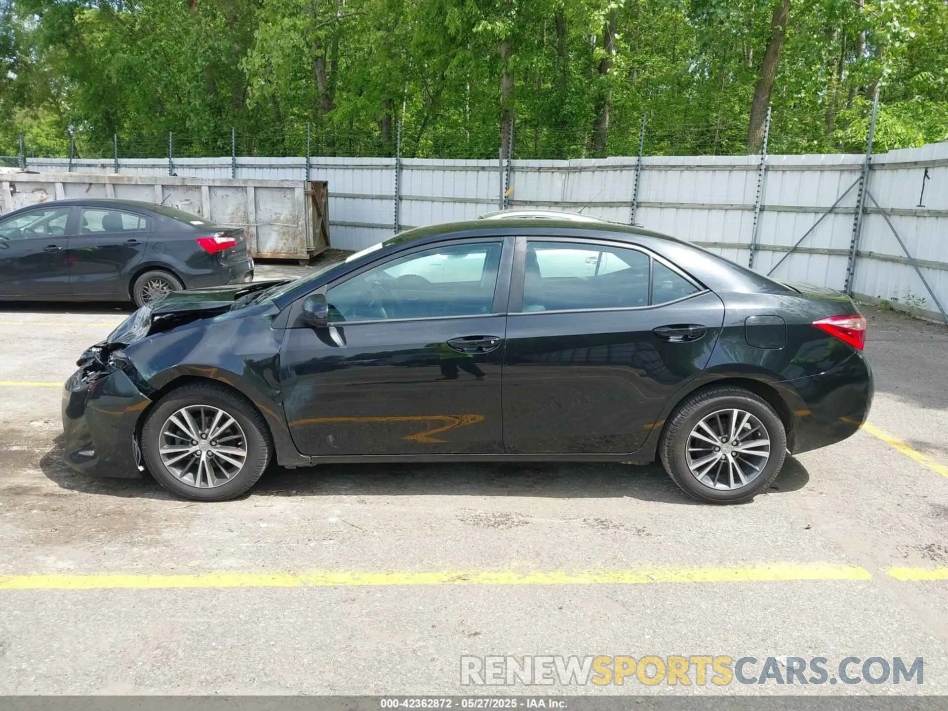 14 Photograph of a damaged car 2T1BURHE3KC199300 TOYOTA COROLLA 2019