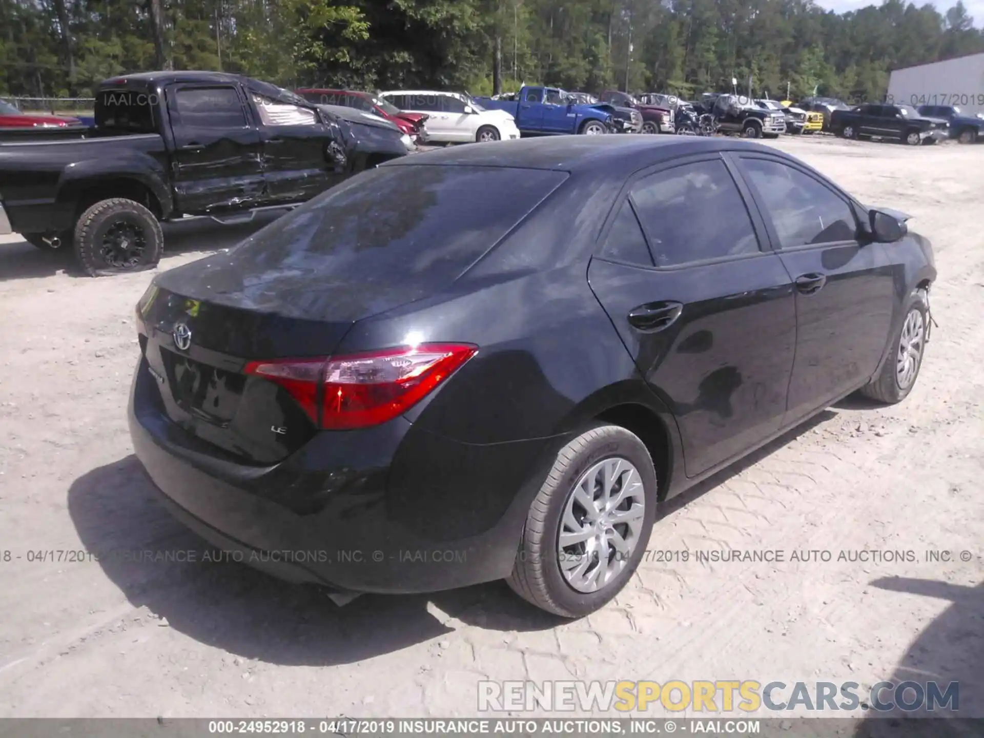 4 Photograph of a damaged car 2T1BURHE3KC202048 TOYOTA COROLLA 2019