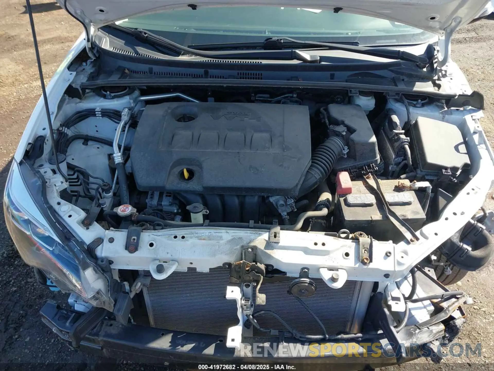 10 Photograph of a damaged car 2T1BURHE3KC202616 TOYOTA COROLLA 2019