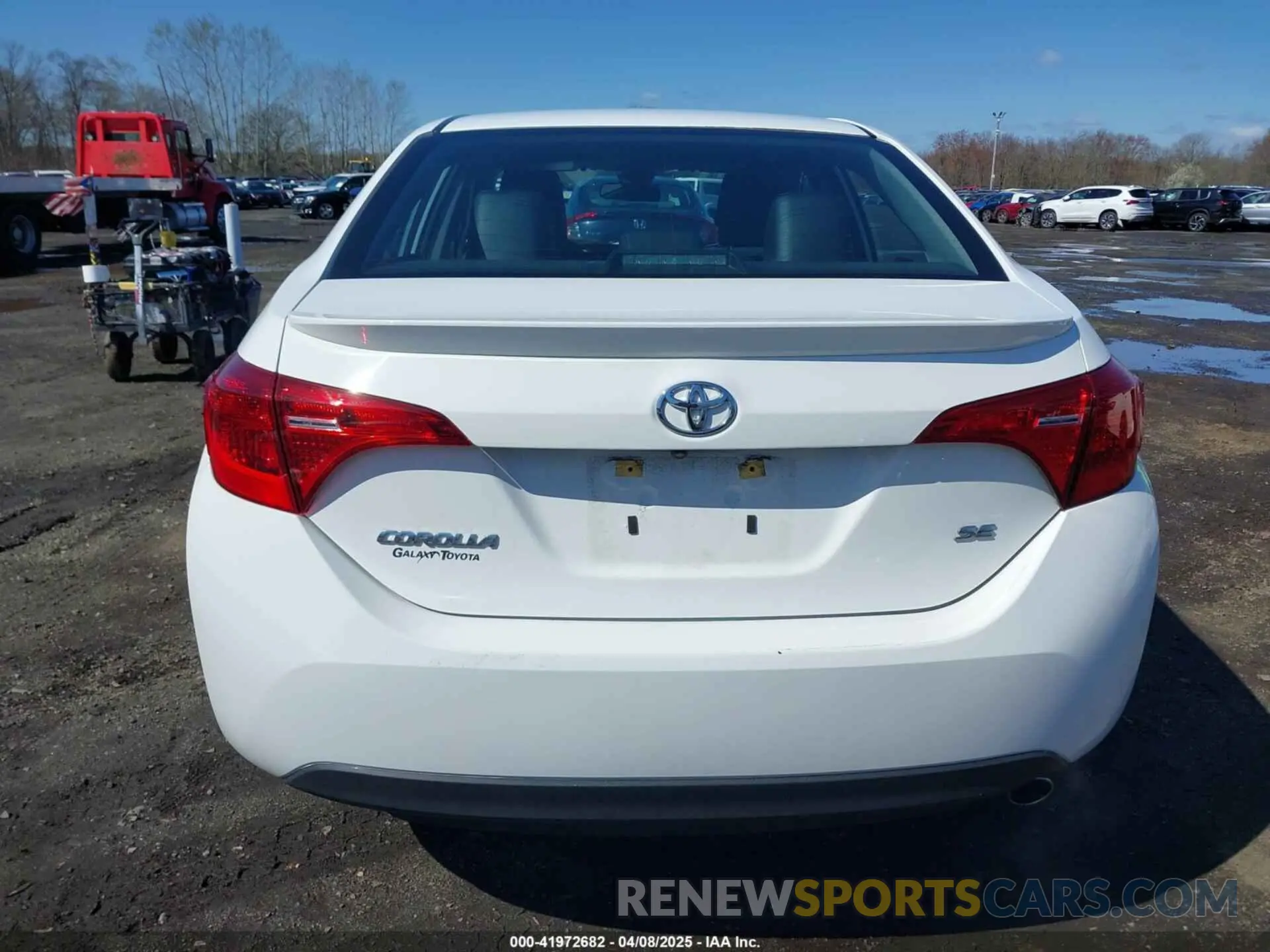 16 Photograph of a damaged car 2T1BURHE3KC202616 TOYOTA COROLLA 2019