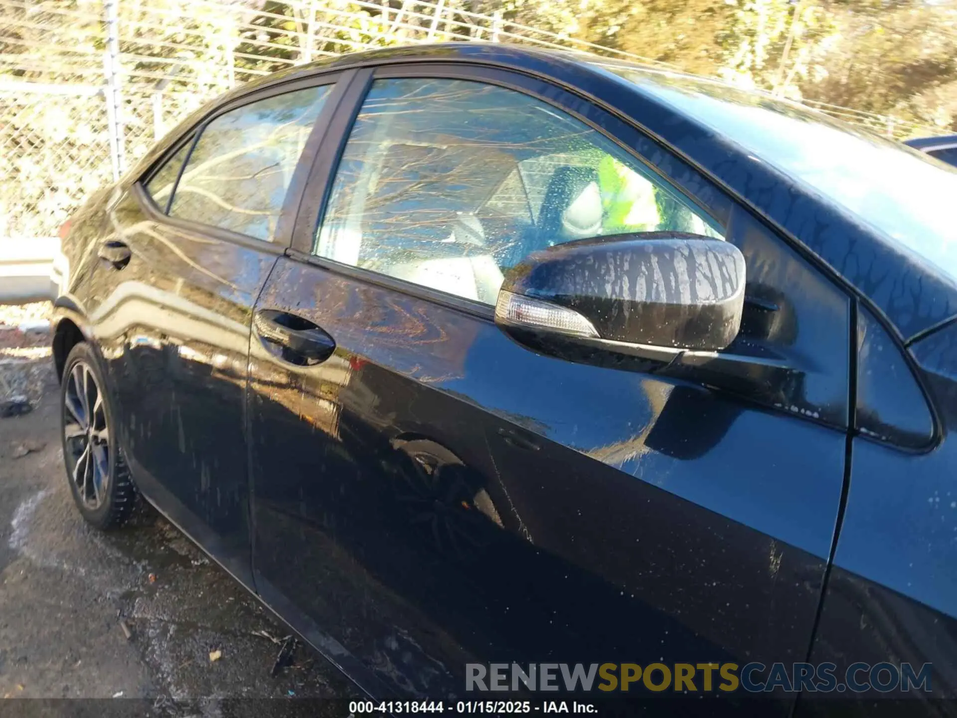 13 Photograph of a damaged car 2T1BURHE3KC206388 TOYOTA COROLLA 2019