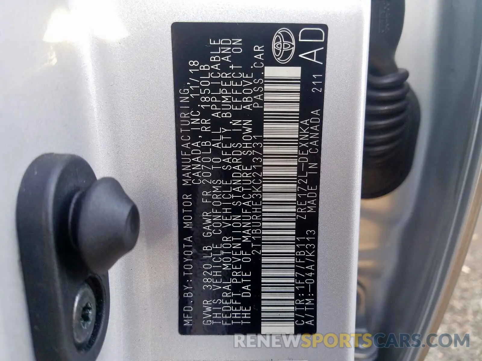 10 Photograph of a damaged car 2T1BURHE3KC213731 TOYOTA COROLLA 2019