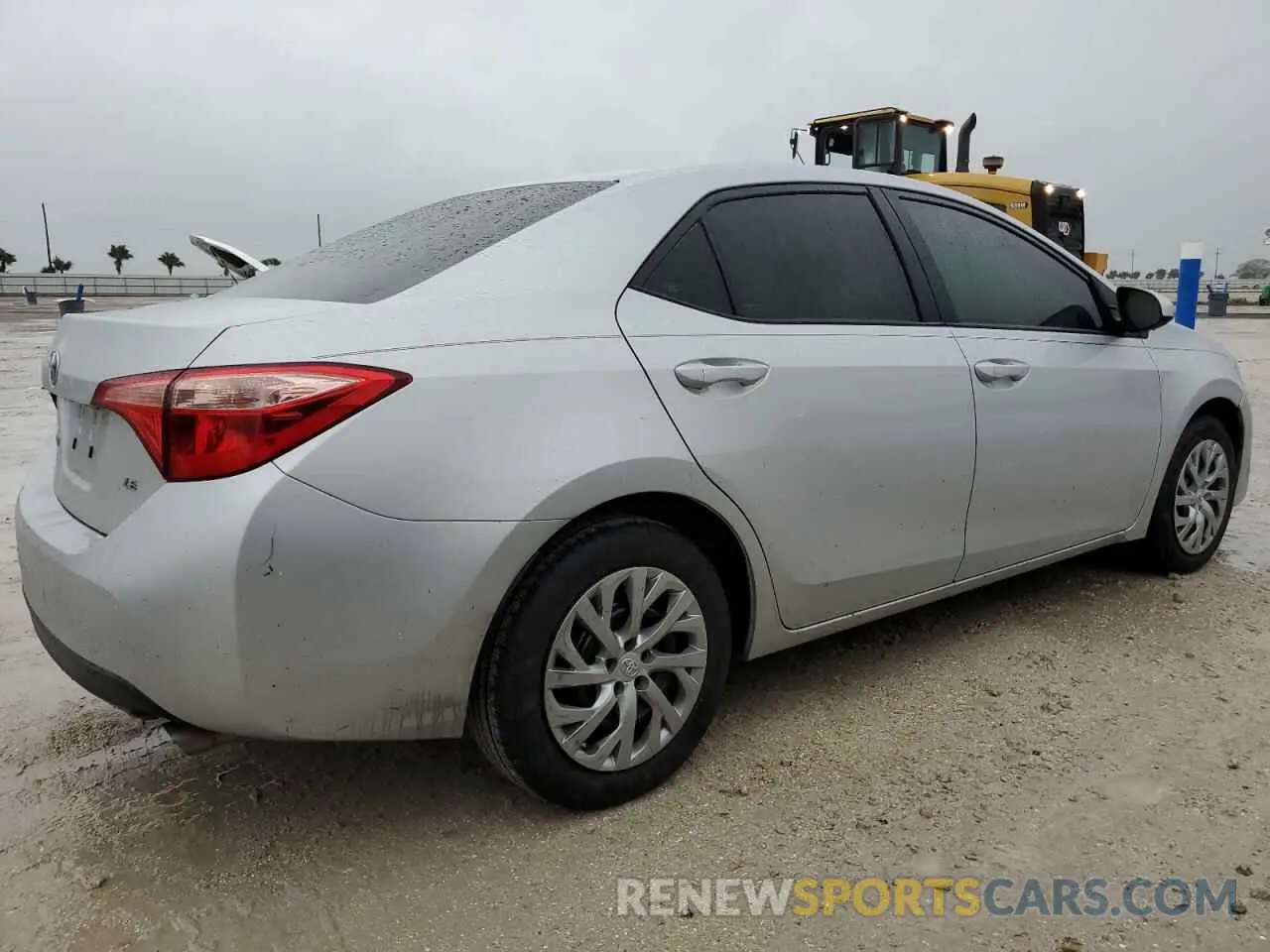 3 Photograph of a damaged car 2T1BURHE3KC216998 TOYOTA COROLLA 2019