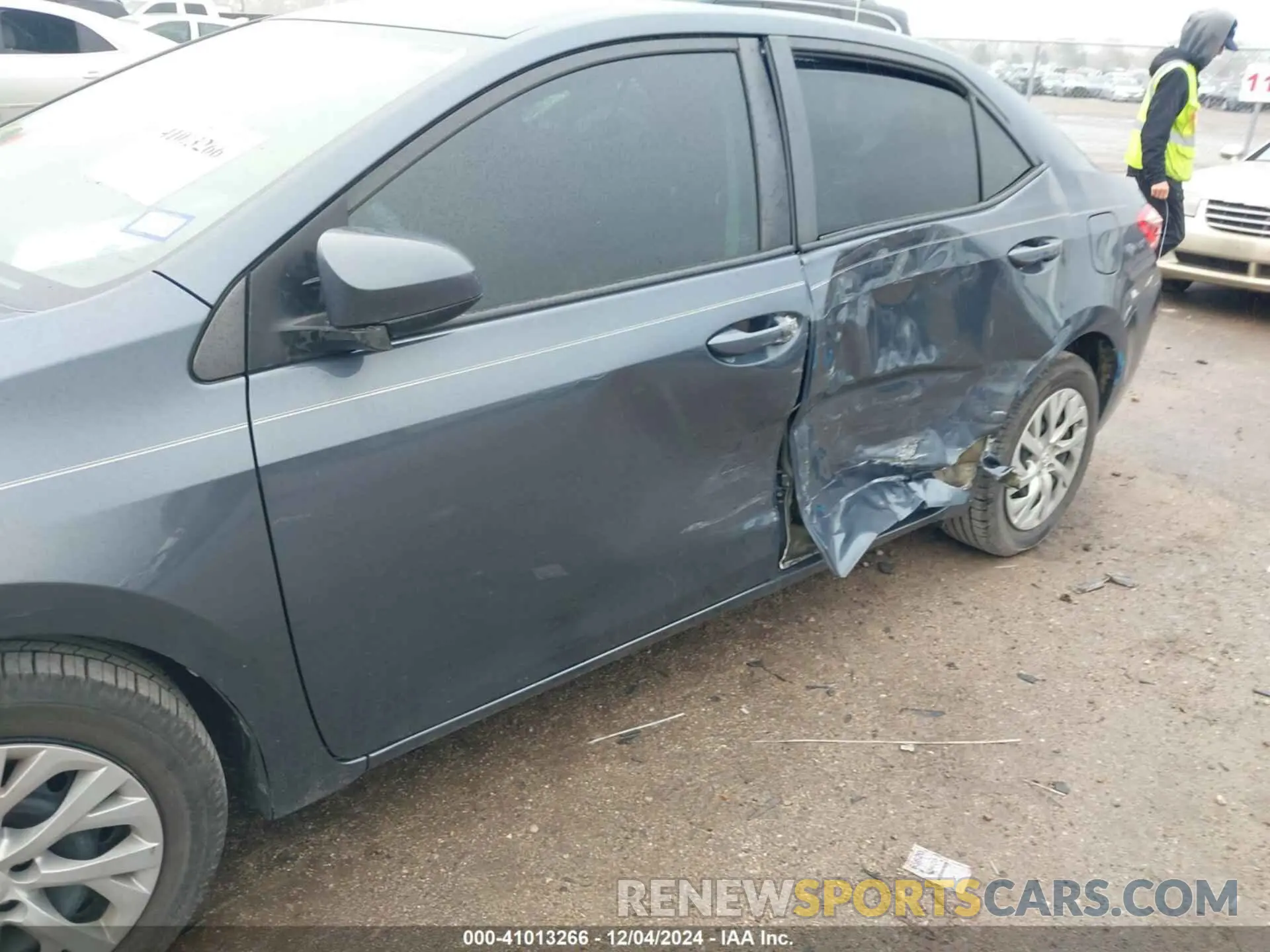 6 Photograph of a damaged car 2T1BURHE3KC219402 TOYOTA COROLLA 2019