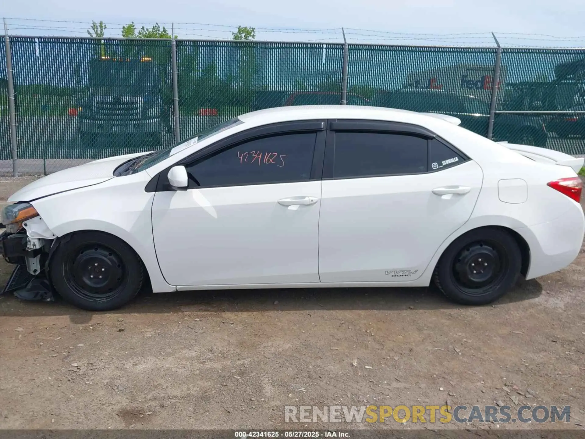 14 Photograph of a damaged car 2T1BURHE3KC221683 TOYOTA COROLLA 2019