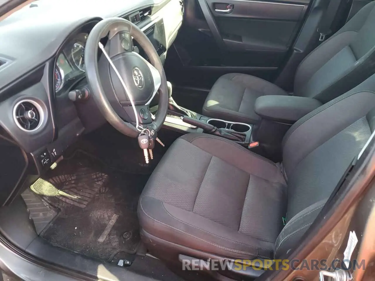 7 Photograph of a damaged car 2T1BURHE3KC223238 TOYOTA COROLLA 2019