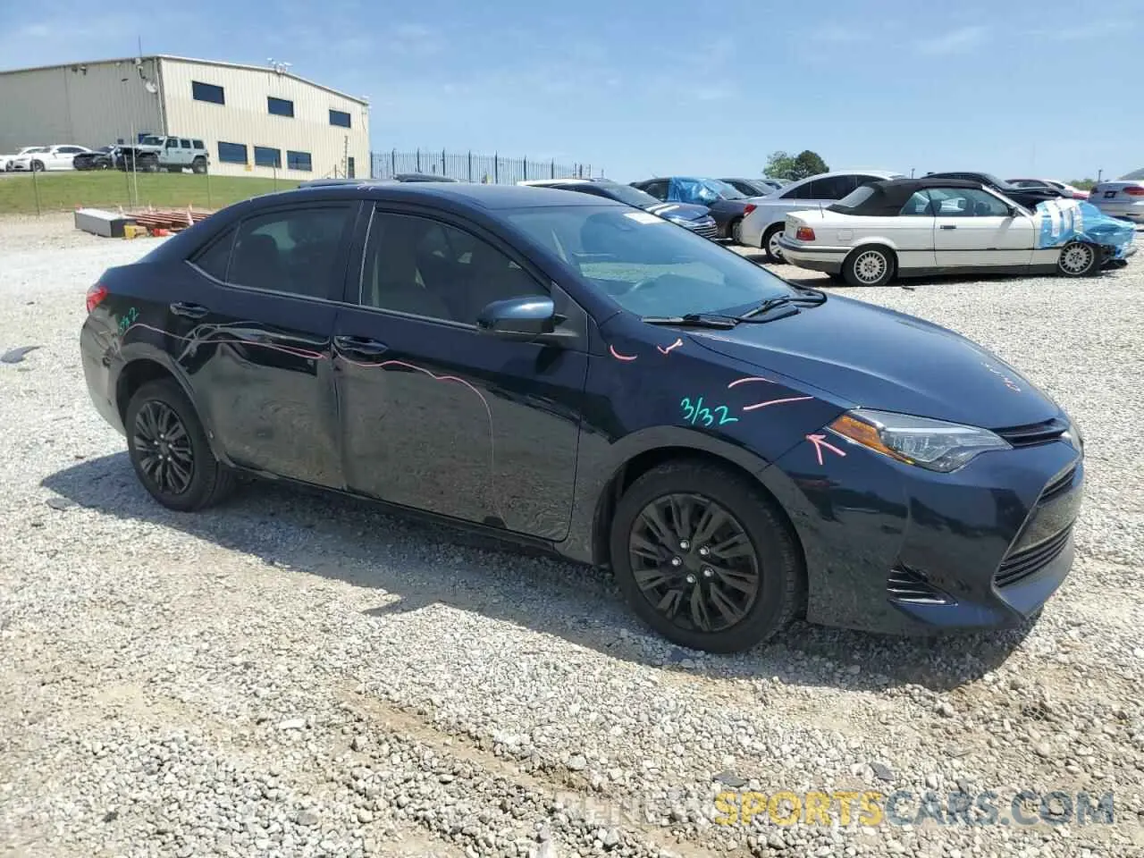 4 Photograph of a damaged car 2T1BURHE3KC225605 TOYOTA COROLLA 2019