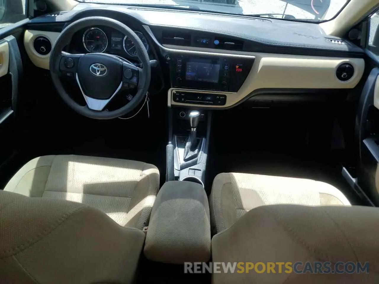 8 Photograph of a damaged car 2T1BURHE3KC225605 TOYOTA COROLLA 2019