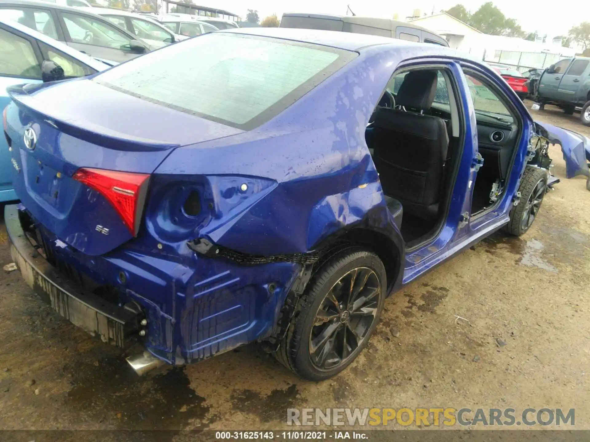 4 Photograph of a damaged car 2T1BURHE3KC228987 TOYOTA COROLLA 2019