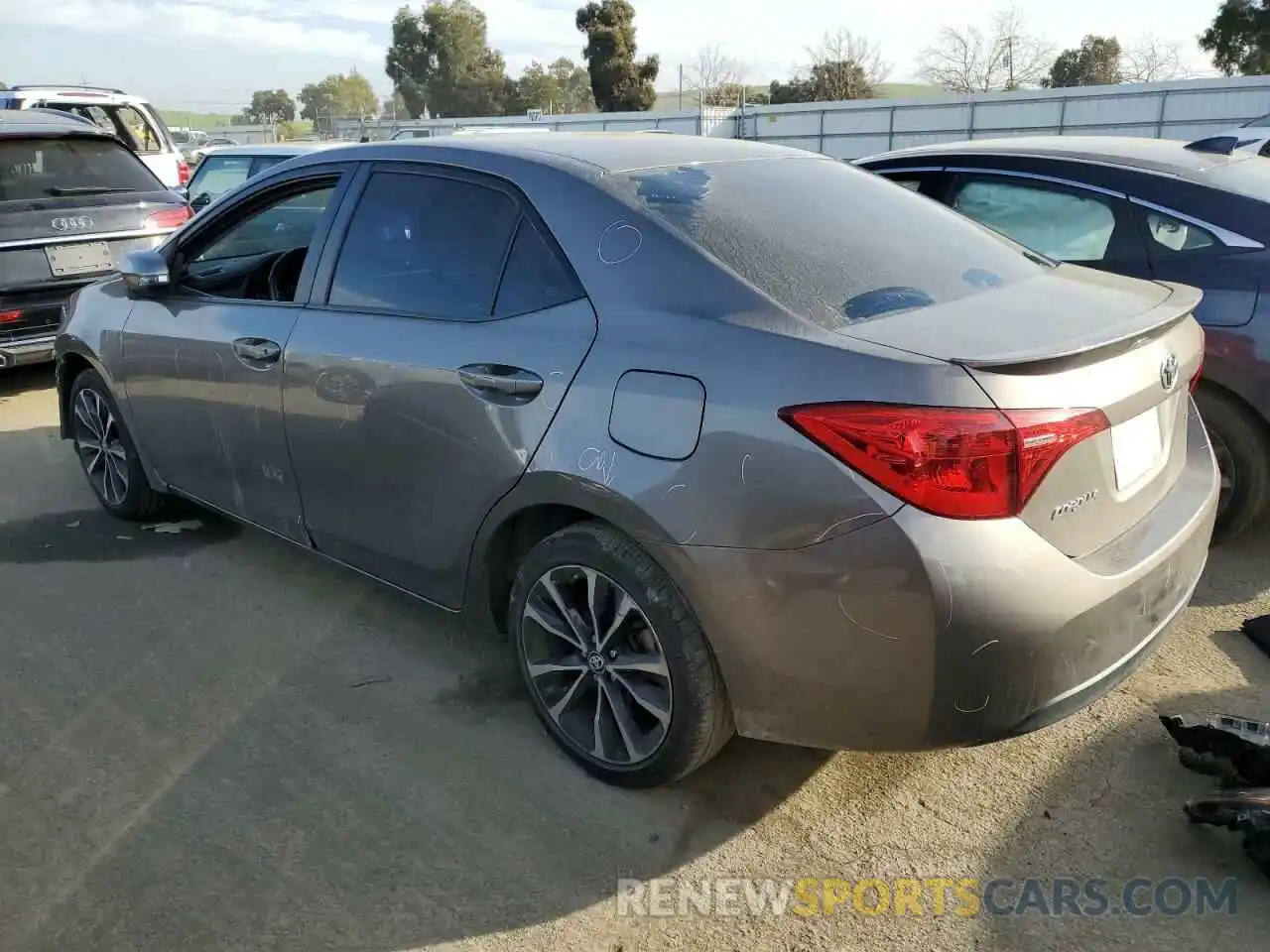 2 Photograph of a damaged car 2T1BURHE3KC237379 TOYOTA COROLLA 2019