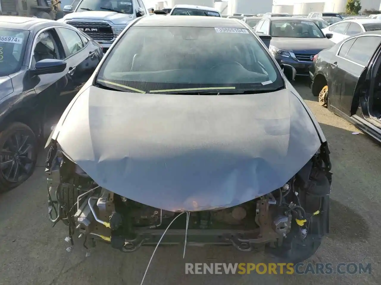 5 Photograph of a damaged car 2T1BURHE3KC237379 TOYOTA COROLLA 2019