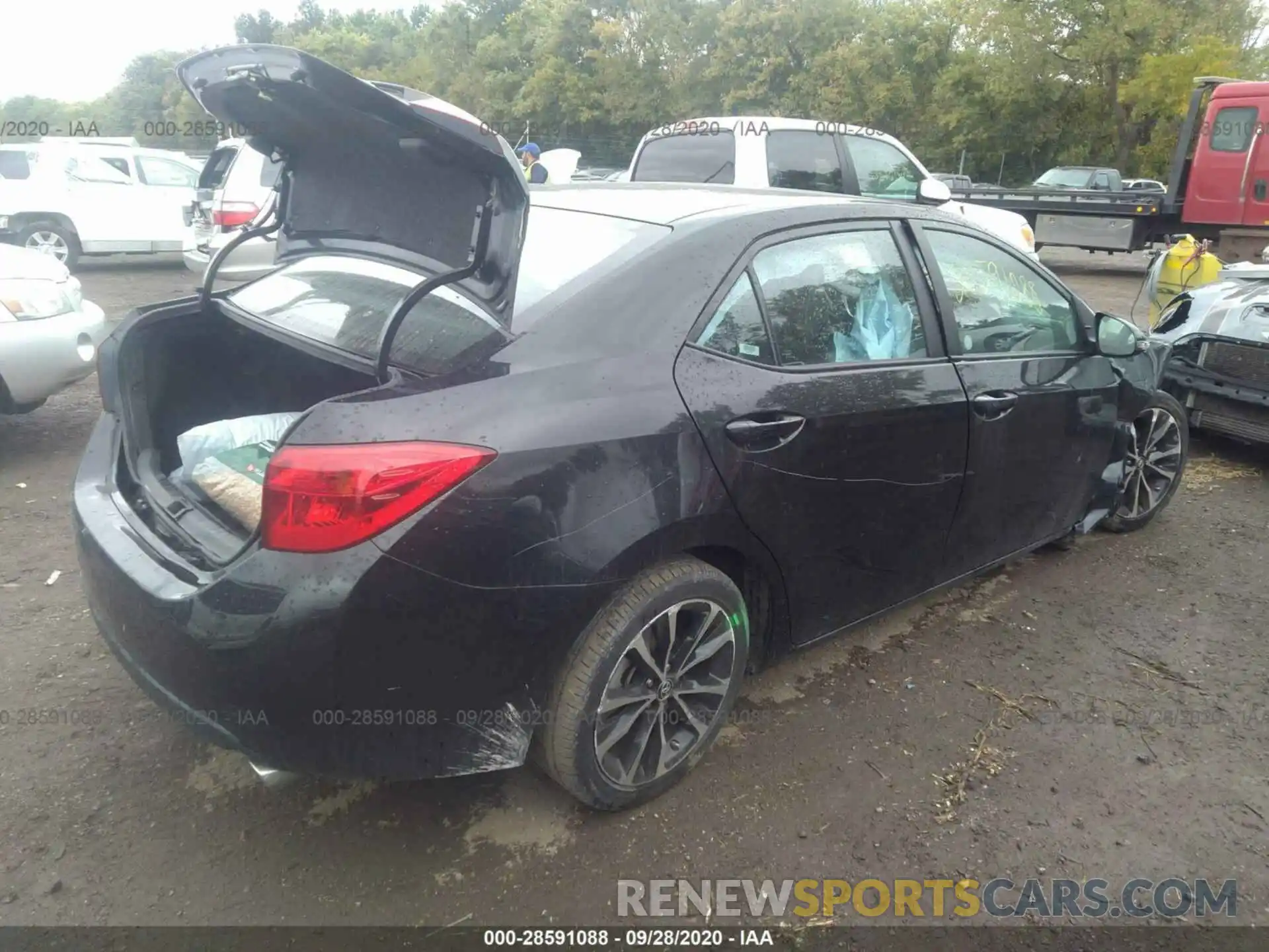 4 Photograph of a damaged car 2T1BURHE3KC239245 TOYOTA COROLLA 2019