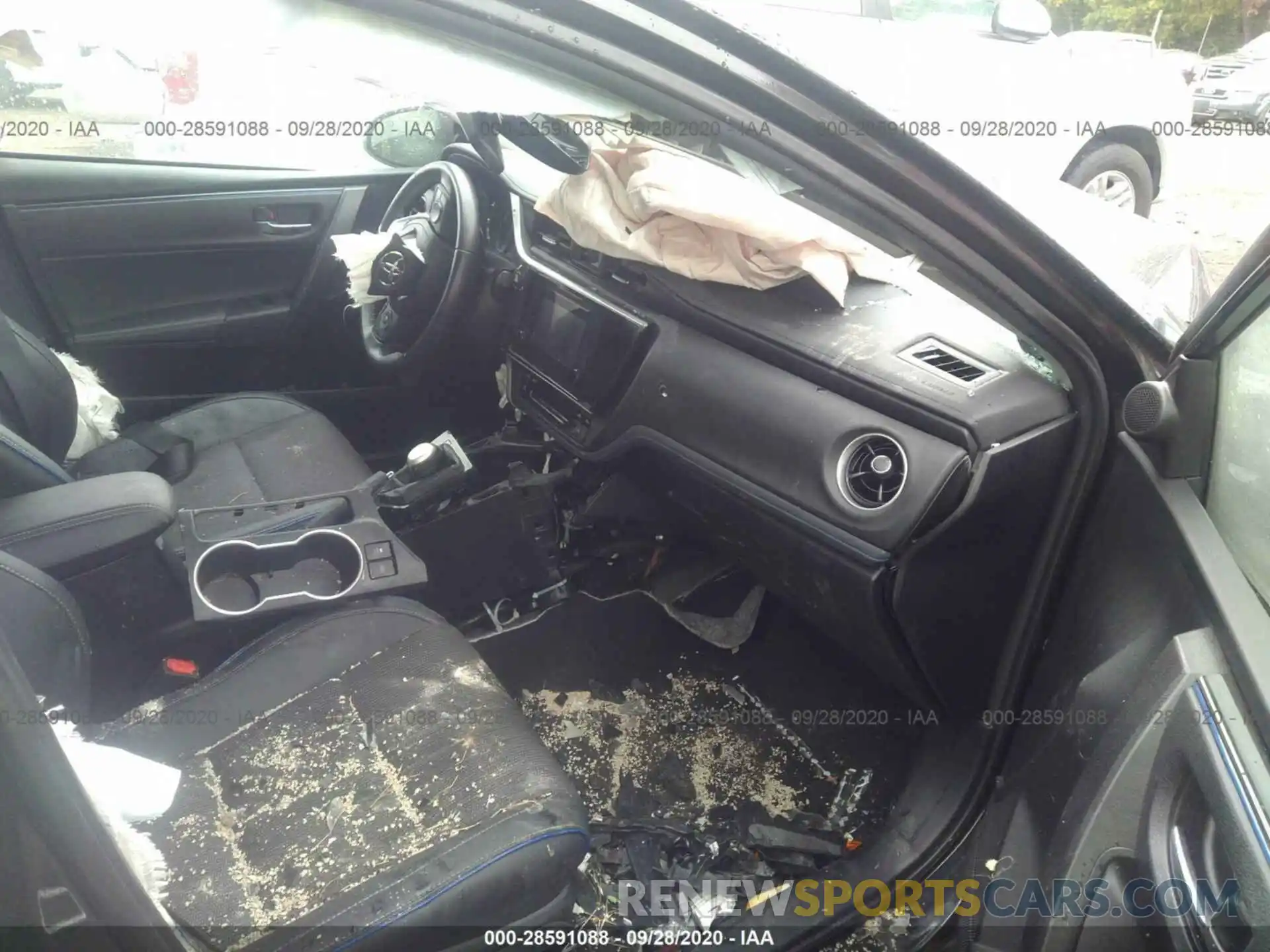 5 Photograph of a damaged car 2T1BURHE3KC239245 TOYOTA COROLLA 2019