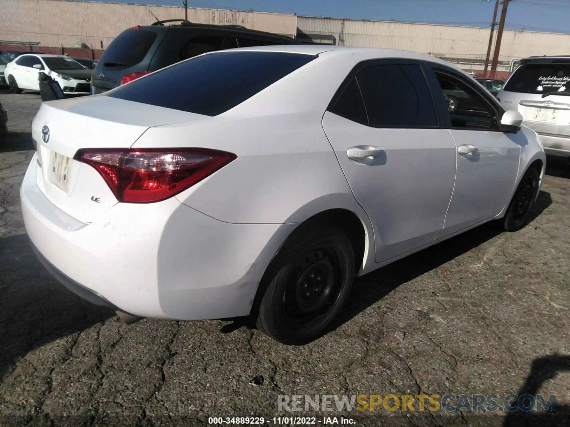 4 Photograph of a damaged car 2T1BURHE3KC242033 TOYOTA COROLLA 2019