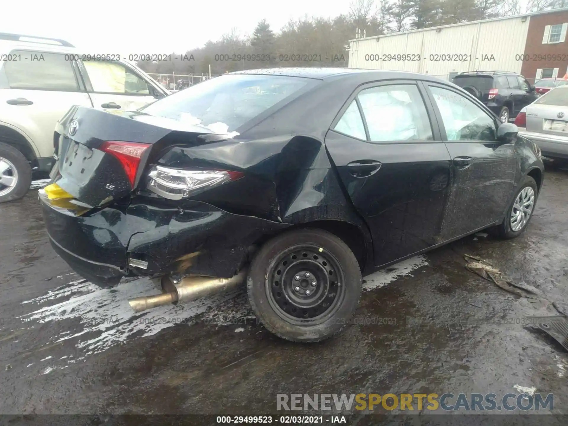 4 Photograph of a damaged car 2T1BURHE3KC244087 TOYOTA COROLLA 2019