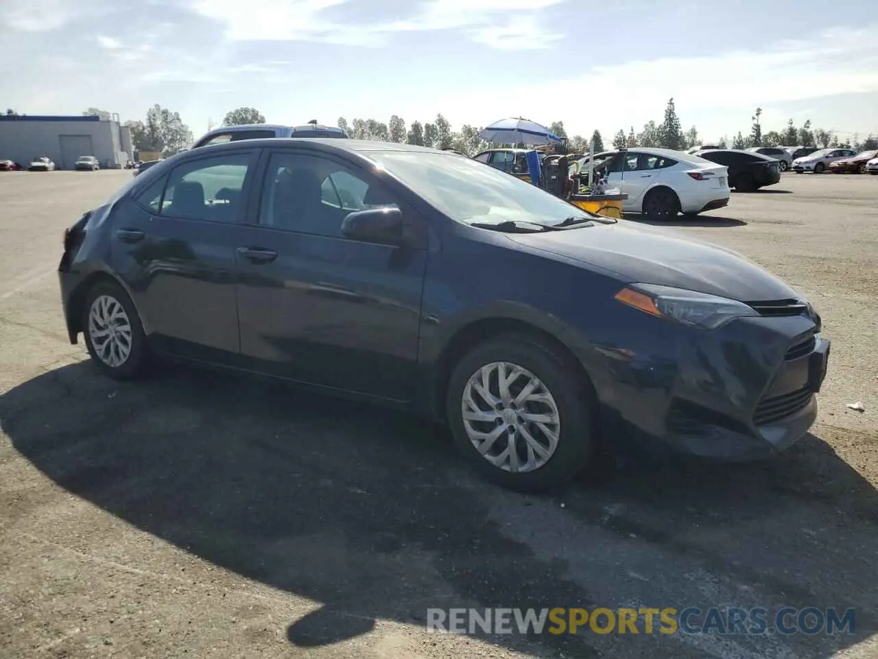 4 Photograph of a damaged car 2T1BURHE4KC126565 TOYOTA COROLLA 2019
