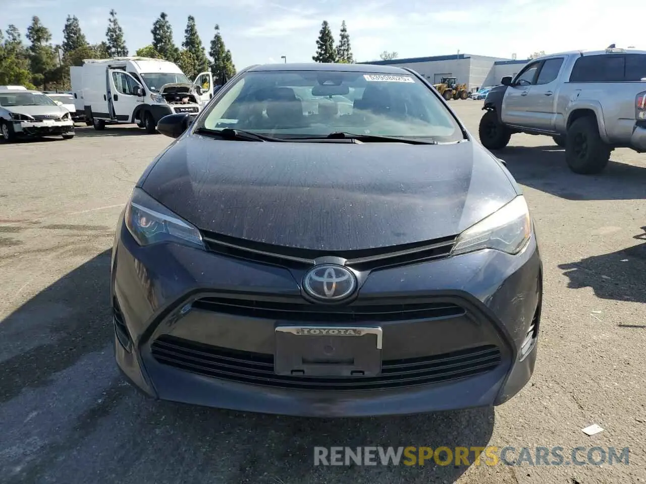 5 Photograph of a damaged car 2T1BURHE4KC126565 TOYOTA COROLLA 2019