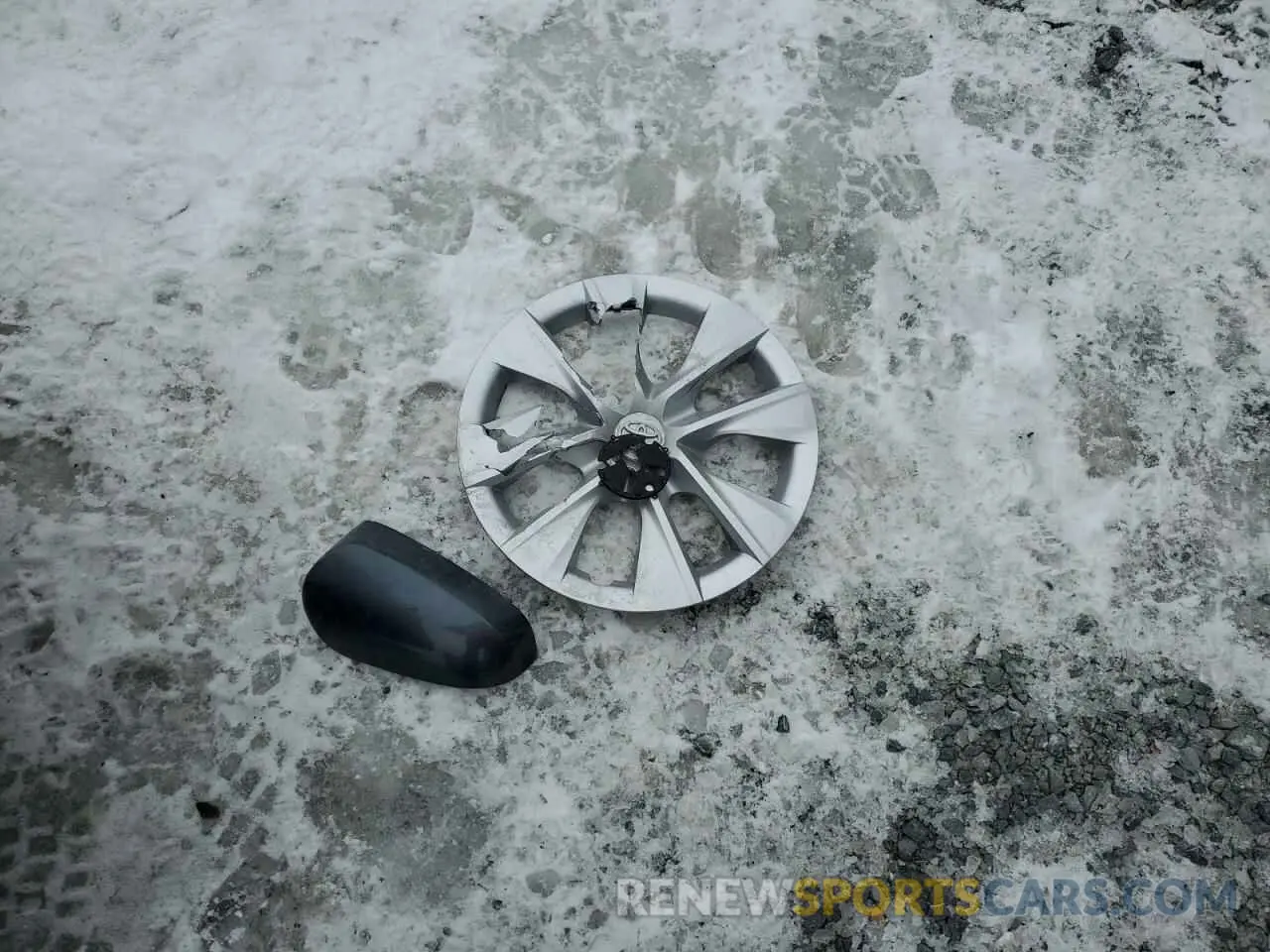 12 Photograph of a damaged car 2T1BURHE4KC127909 TOYOTA COROLLA 2019