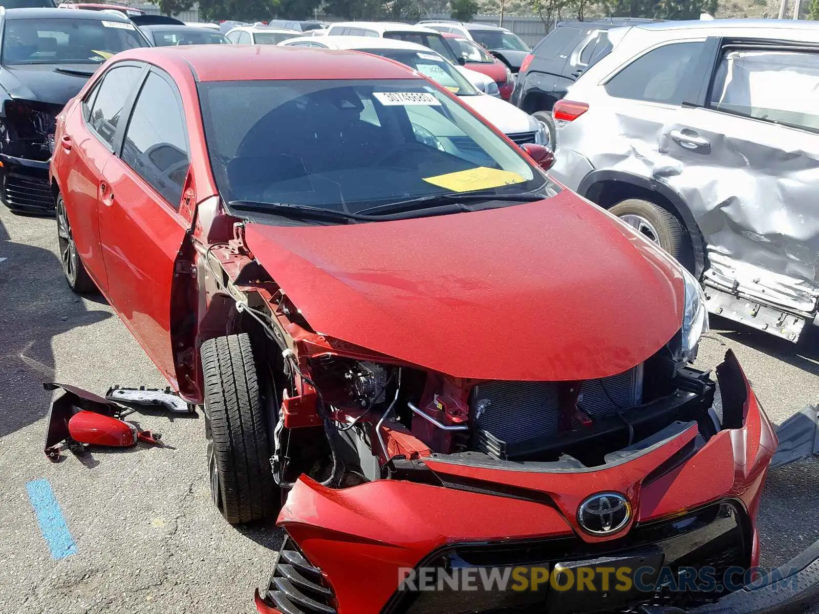 1 Photograph of a damaged car 2T1BURHE4KC130583 TOYOTA COROLLA 2019