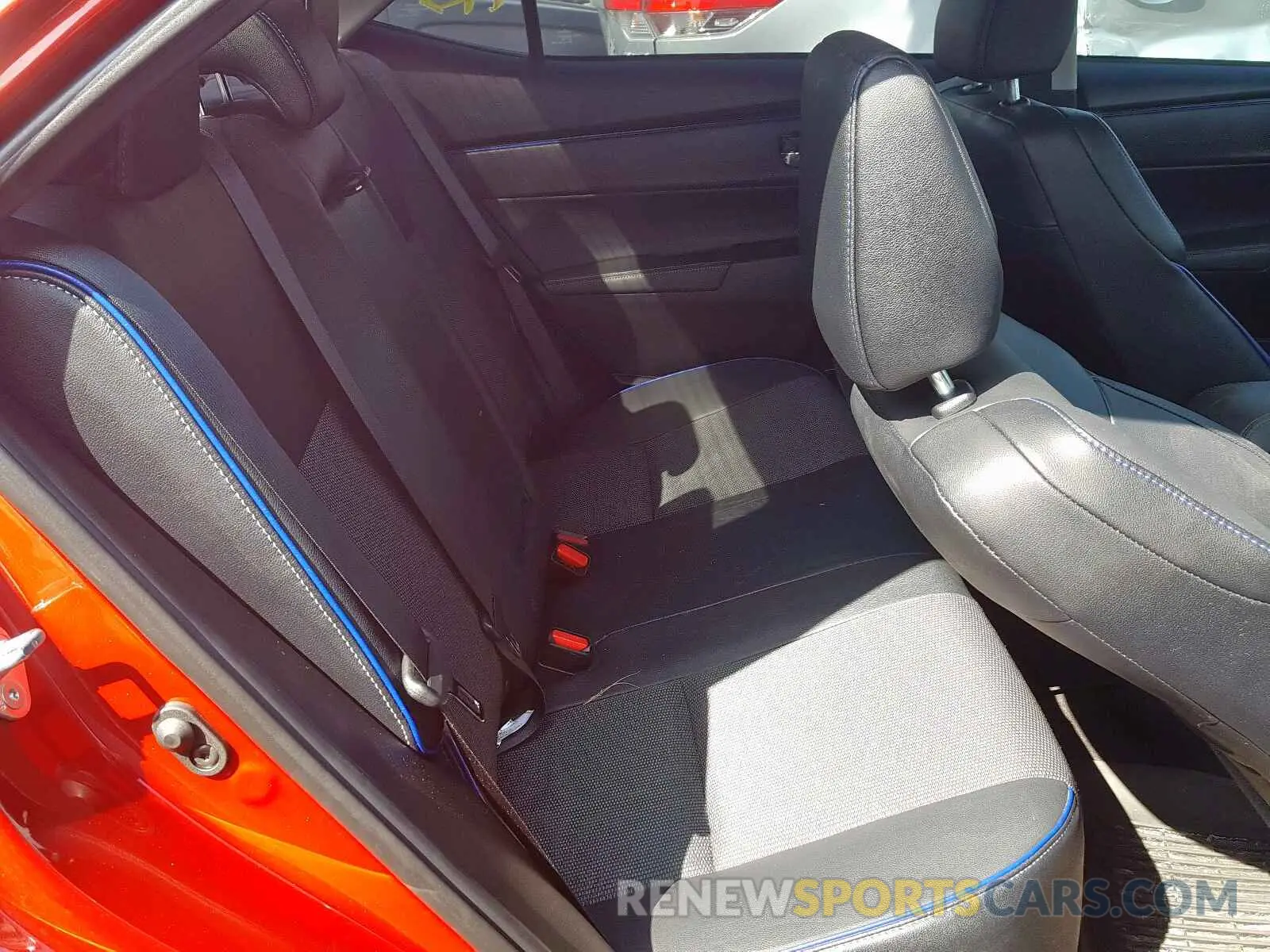 6 Photograph of a damaged car 2T1BURHE4KC130583 TOYOTA COROLLA 2019