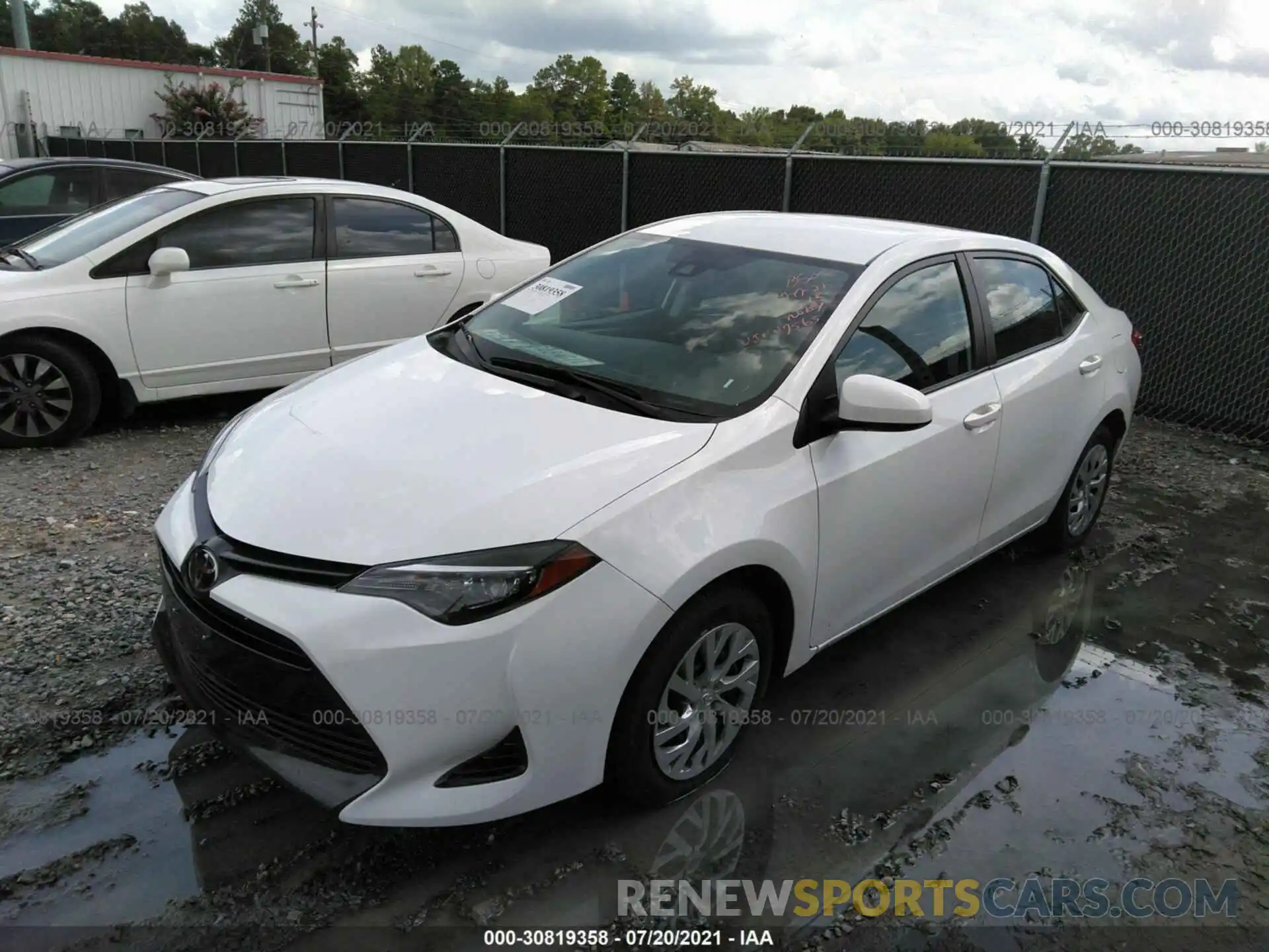 2 Photograph of a damaged car 2T1BURHE4KC137565 TOYOTA COROLLA 2019