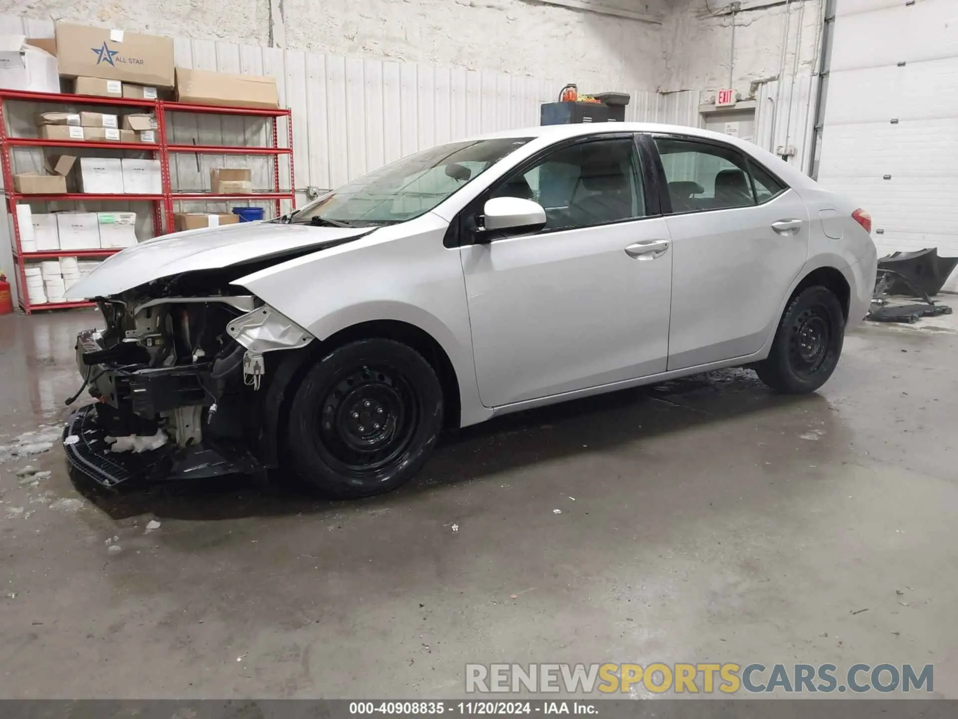2 Photograph of a damaged car 2T1BURHE4KC138585 TOYOTA COROLLA 2019