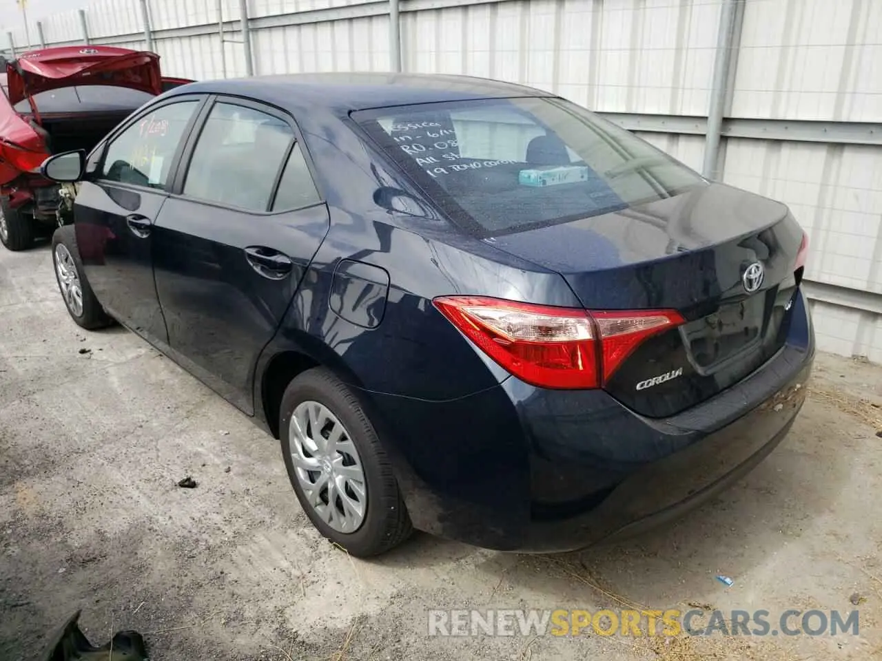 3 Photograph of a damaged car 2T1BURHE4KC142331 TOYOTA COROLLA 2019