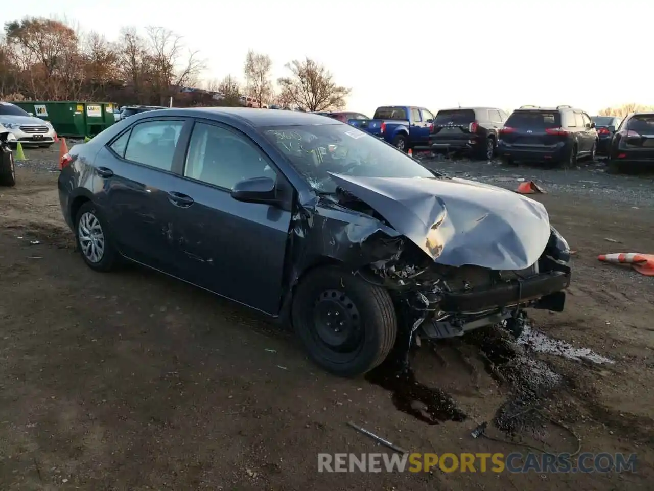 4 Photograph of a damaged car 2T1BURHE4KC149070 TOYOTA COROLLA 2019