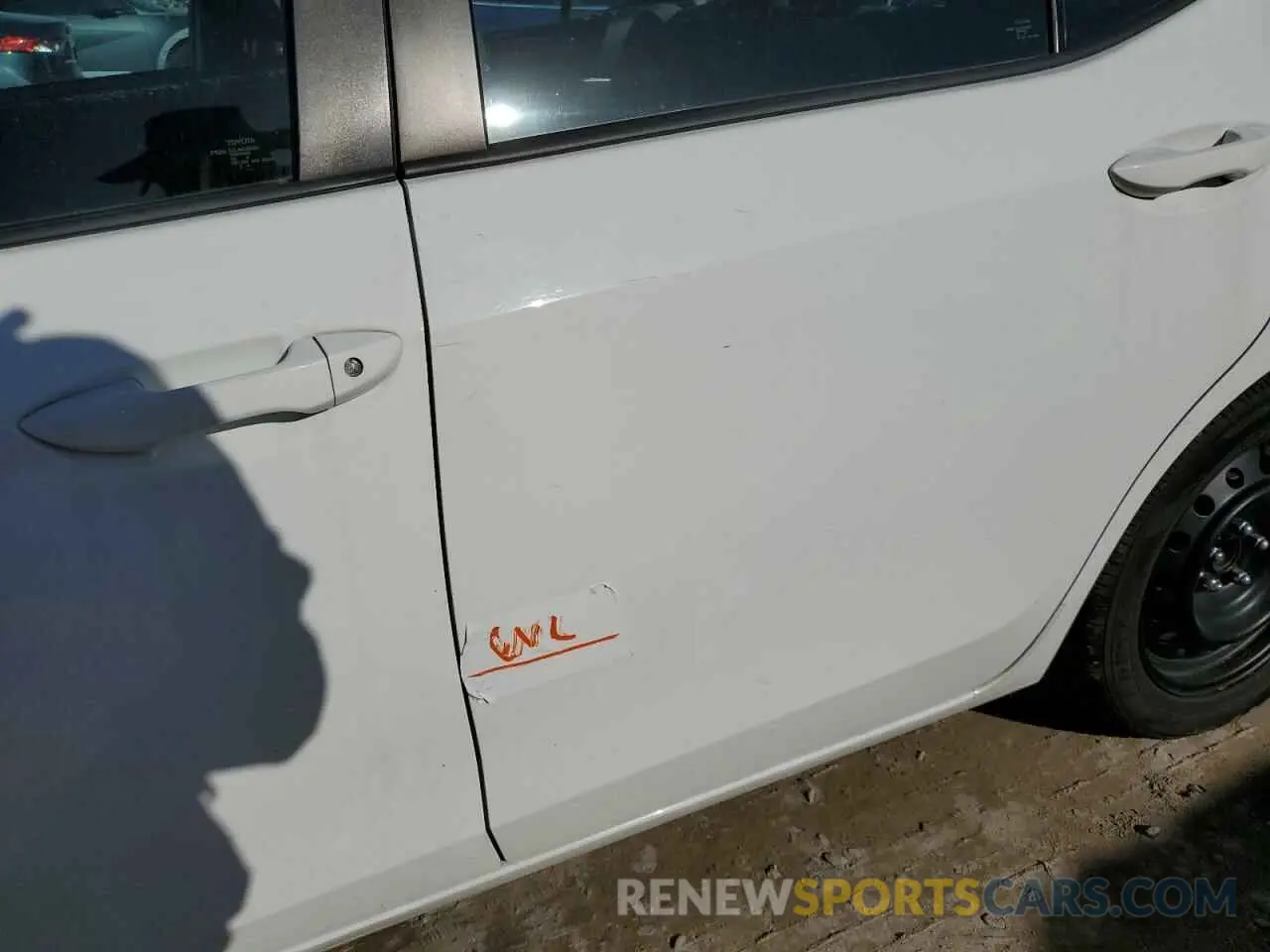 12 Photograph of a damaged car 2T1BURHE4KC150994 TOYOTA COROLLA 2019