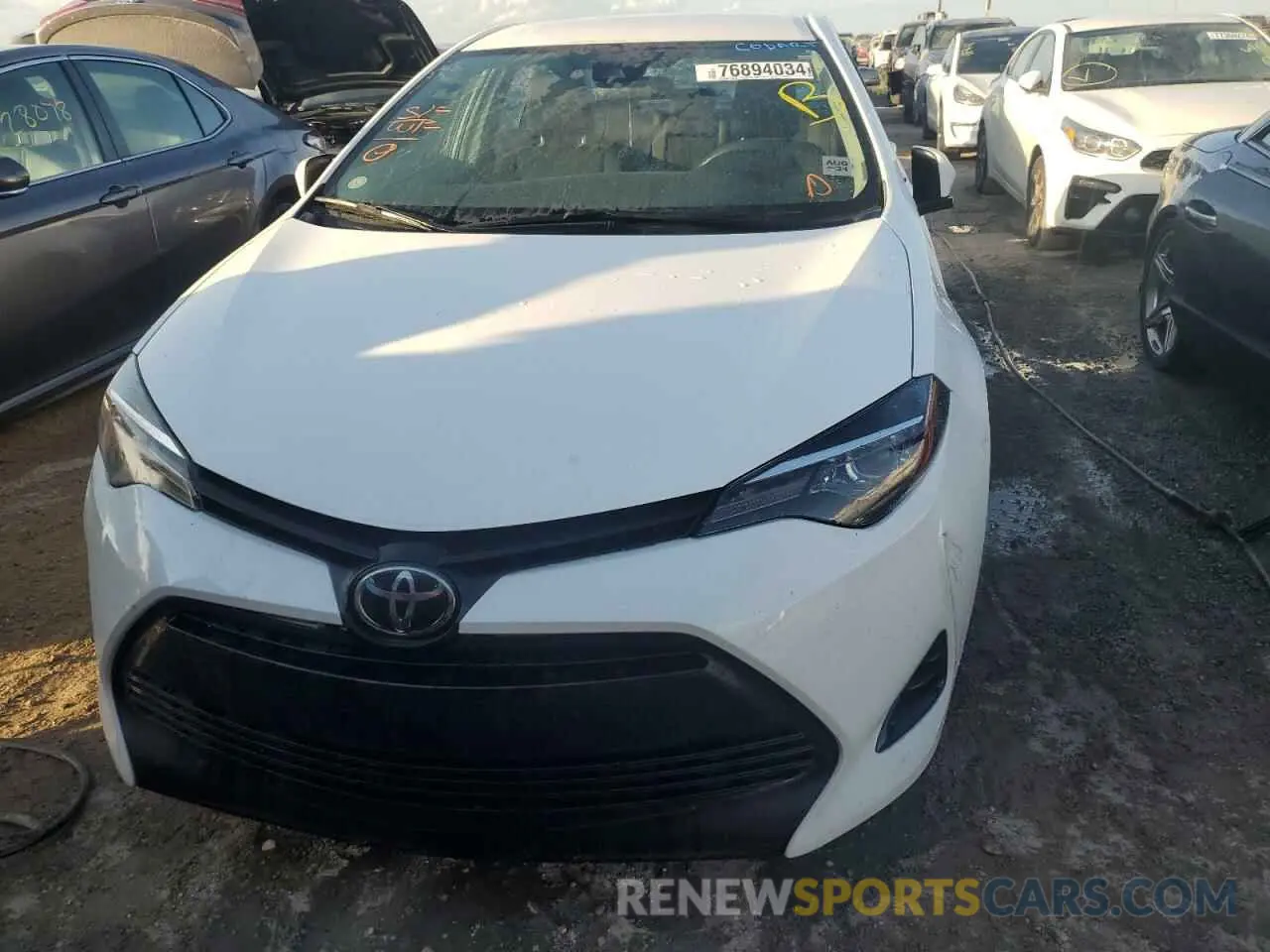 5 Photograph of a damaged car 2T1BURHE4KC150994 TOYOTA COROLLA 2019
