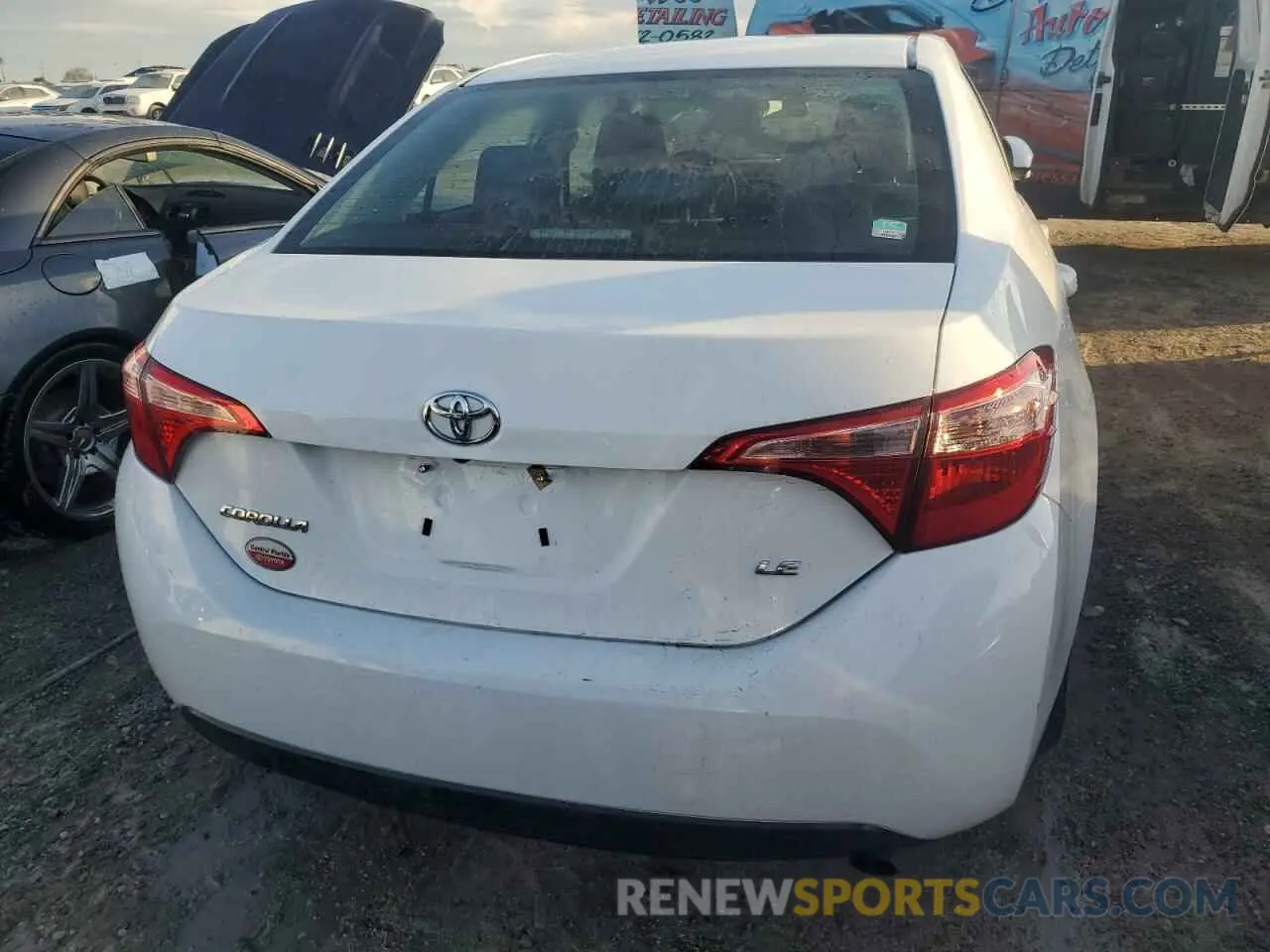 6 Photograph of a damaged car 2T1BURHE4KC150994 TOYOTA COROLLA 2019