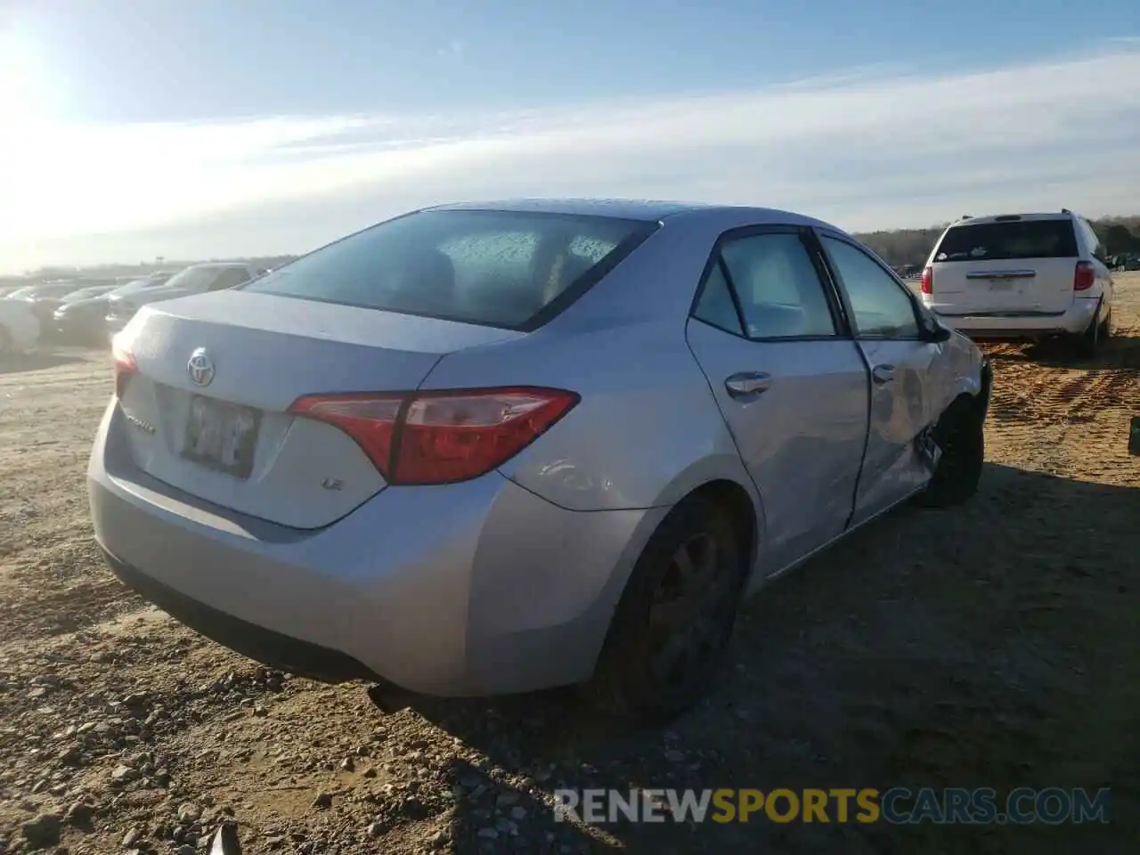 4 Photograph of a damaged car 2T1BURHE4KC151109 TOYOTA COROLLA 2019