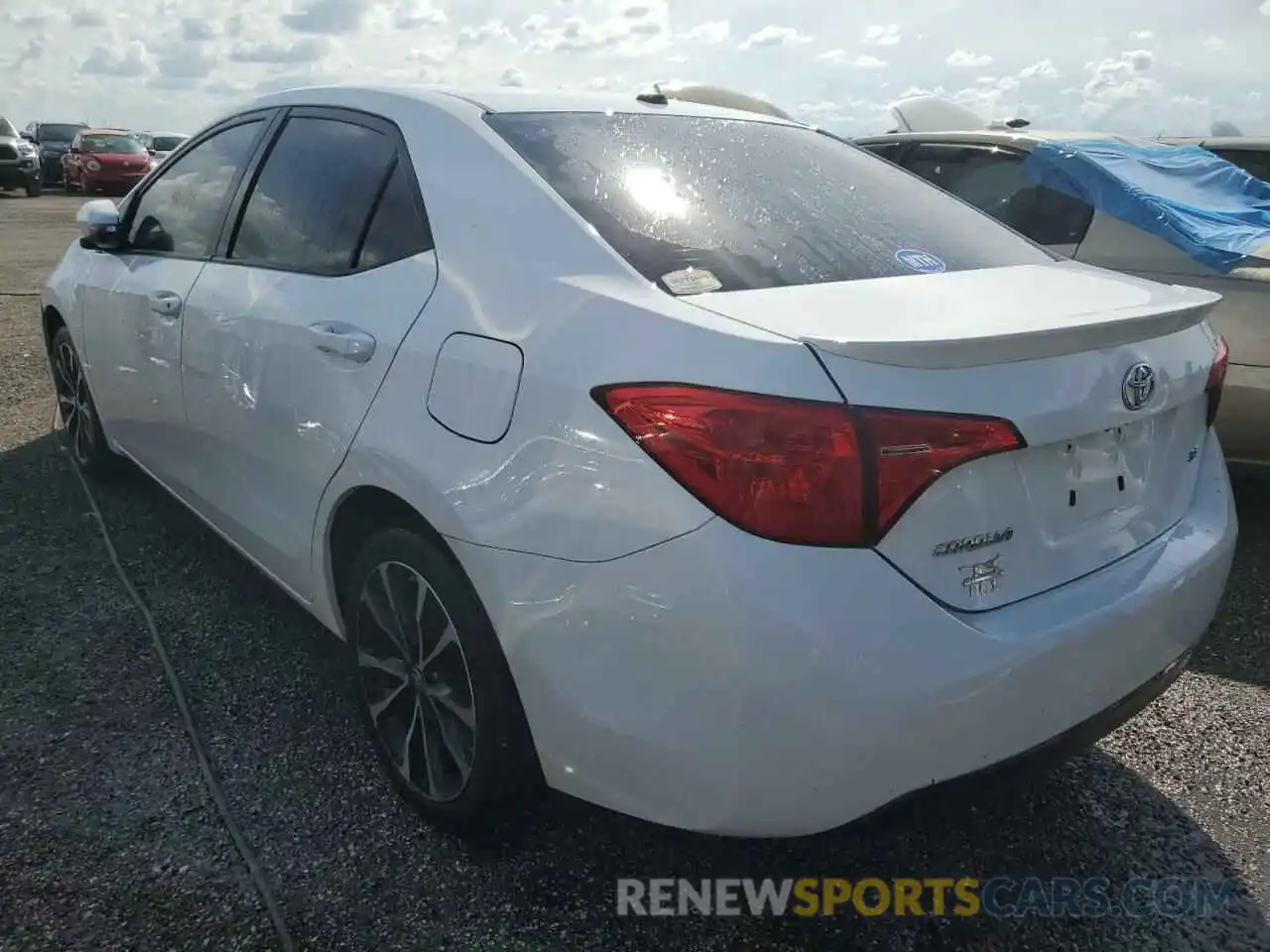 3 Photograph of a damaged car 2T1BURHE4KC151790 TOYOTA COROLLA 2019